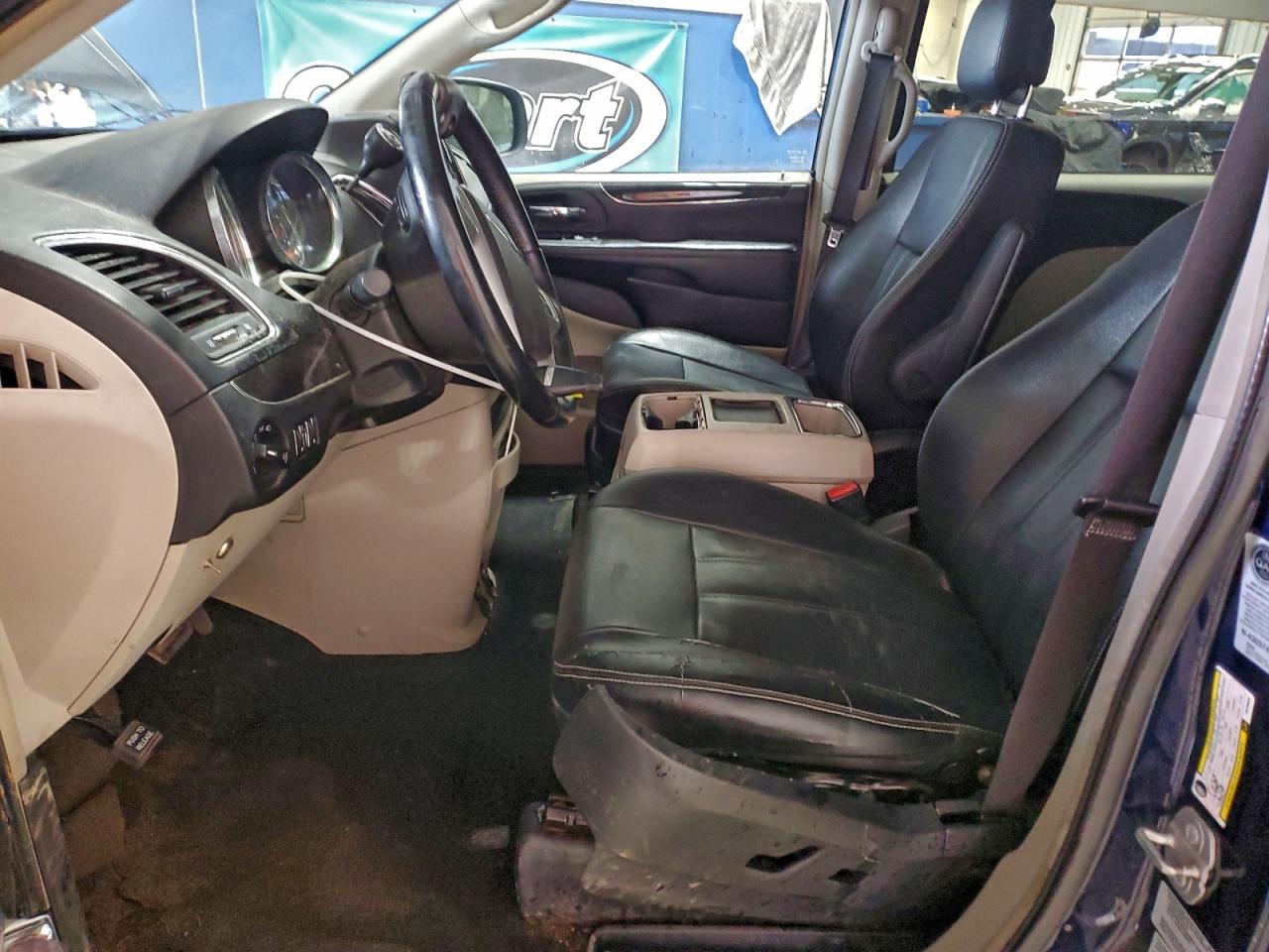 2015 Chrysler Town & Country Touring Blue vin: 2C4RC1BG3FR739926