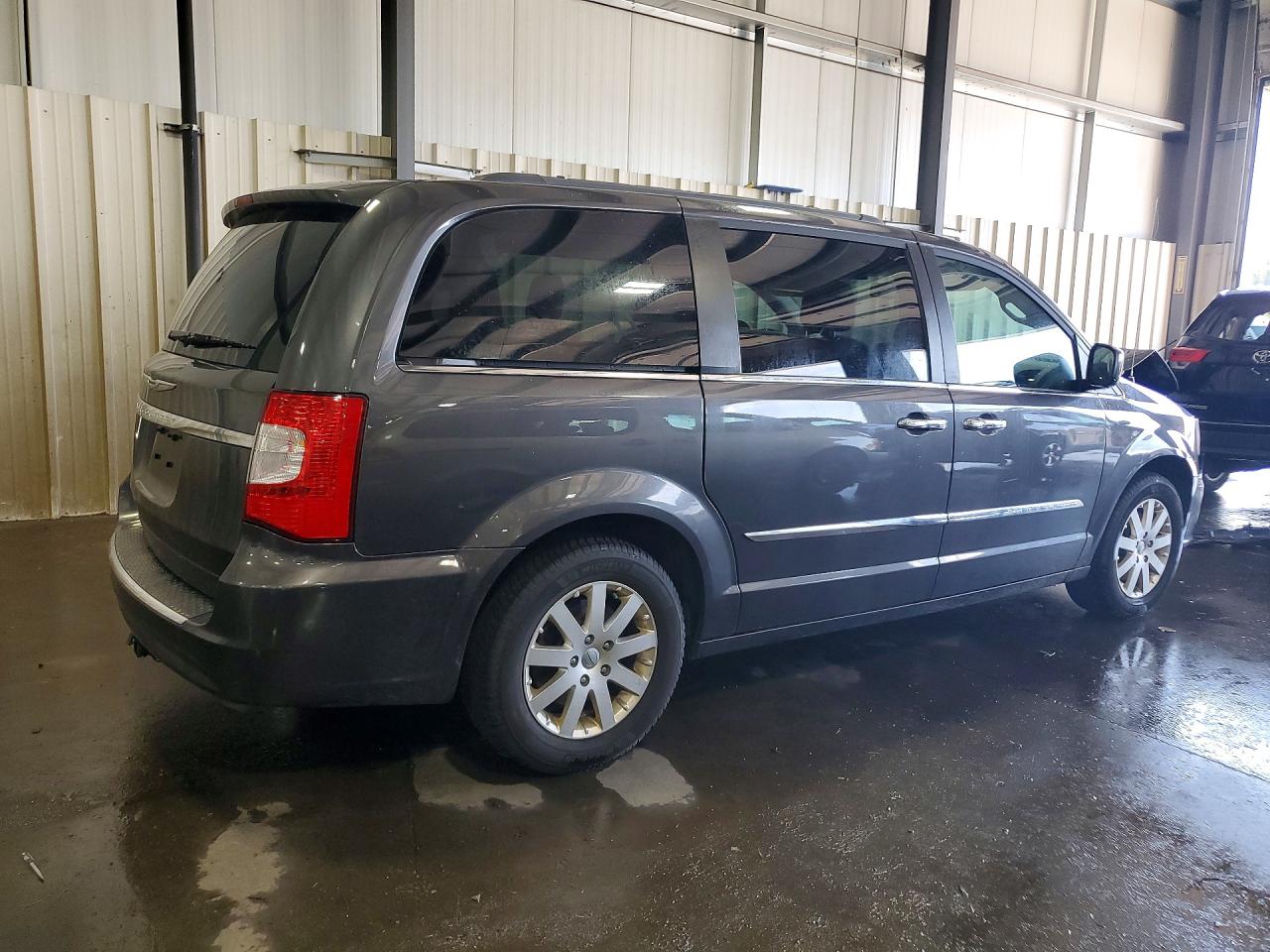 2015 Chrysler Town & Country Touring Charcoal vin: 2C4RC1BG3FR753356