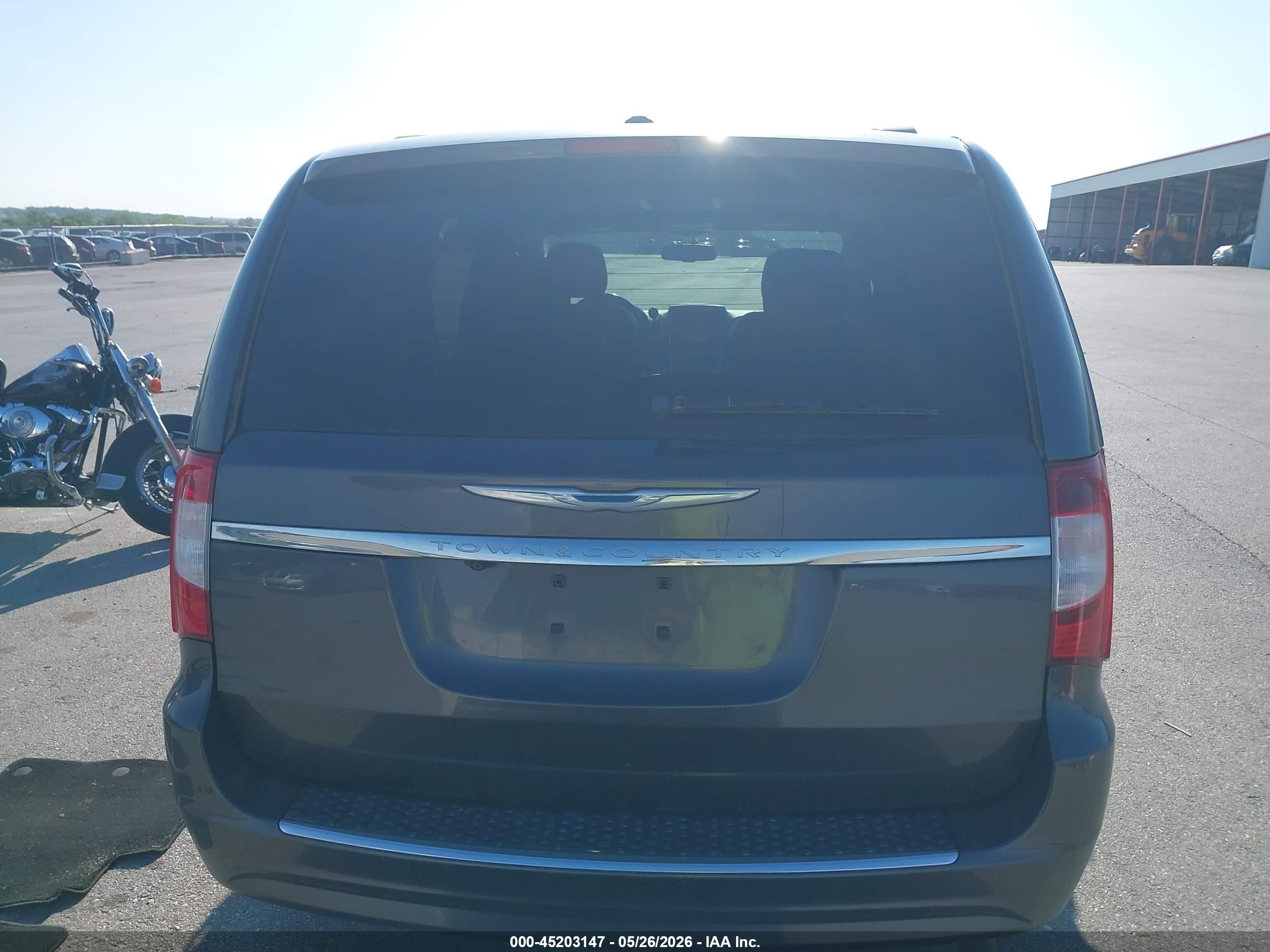 2016 Chrysler Town & Country Touring Gray vin: 2C4RC1BG3GR127341