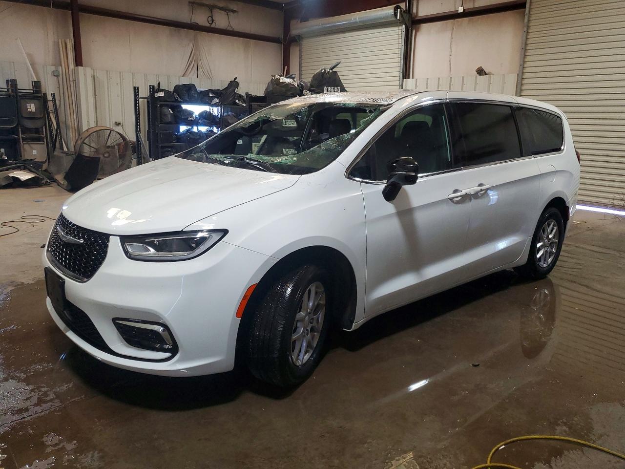2025 Chrysler Pacifica Select White vin: 2C4RC1BG3SR599838