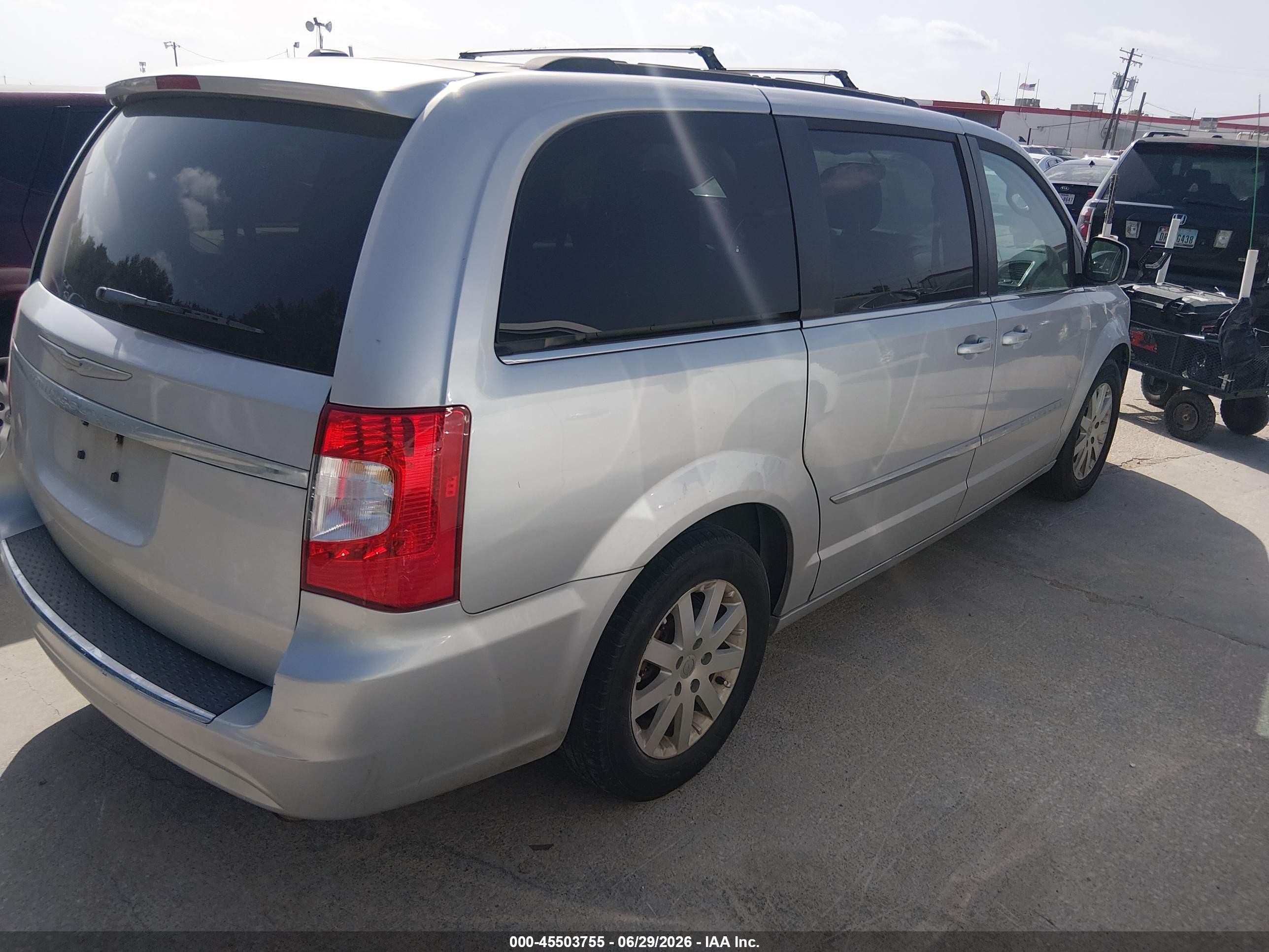 2012 Chrysler Town & Country Touring Серебряный vin: 2C4RC1BG4CR226891