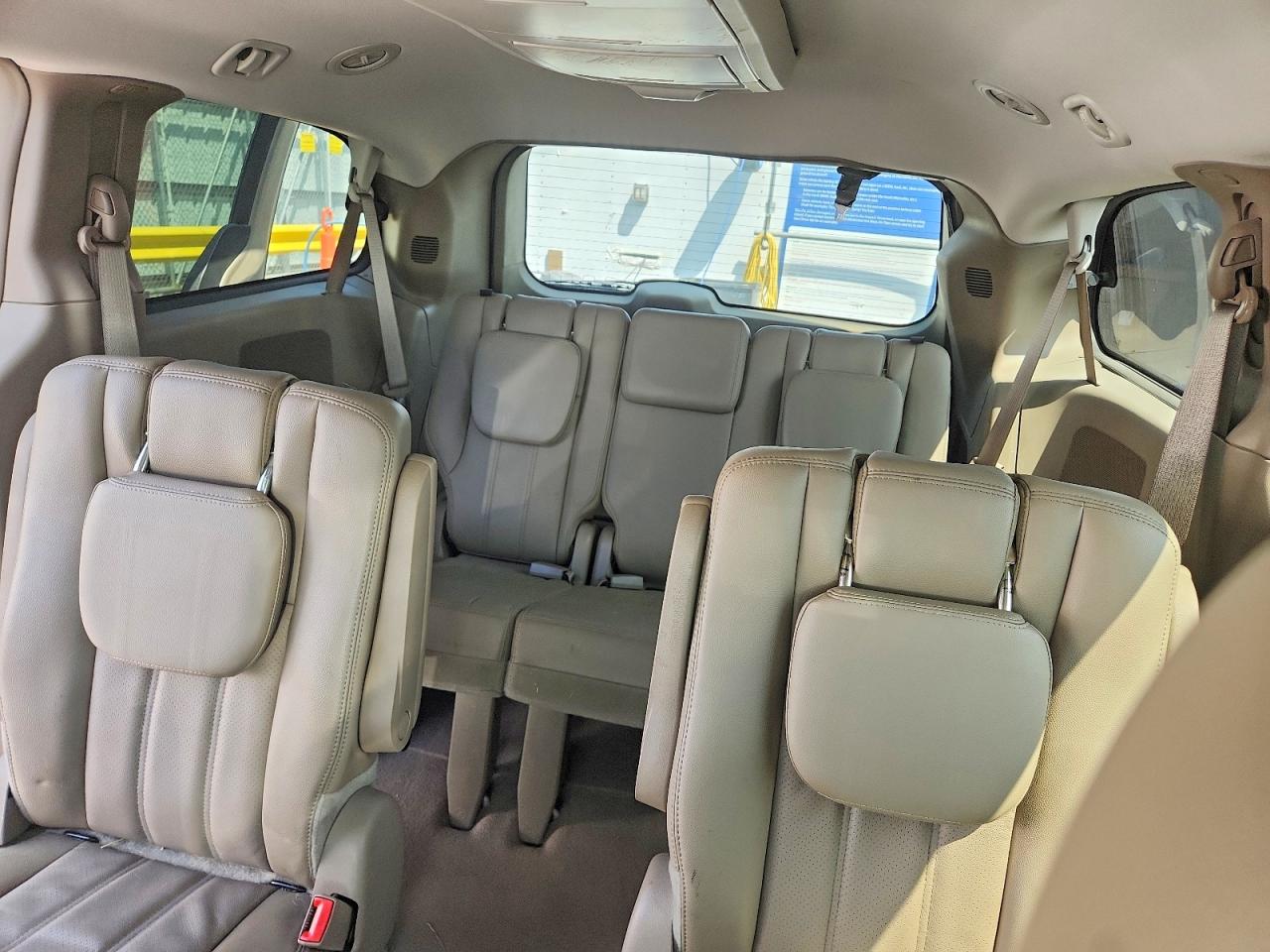 2012 Chrysler Town & Country Touring Gold vin: 2C4RC1BG4CR314064