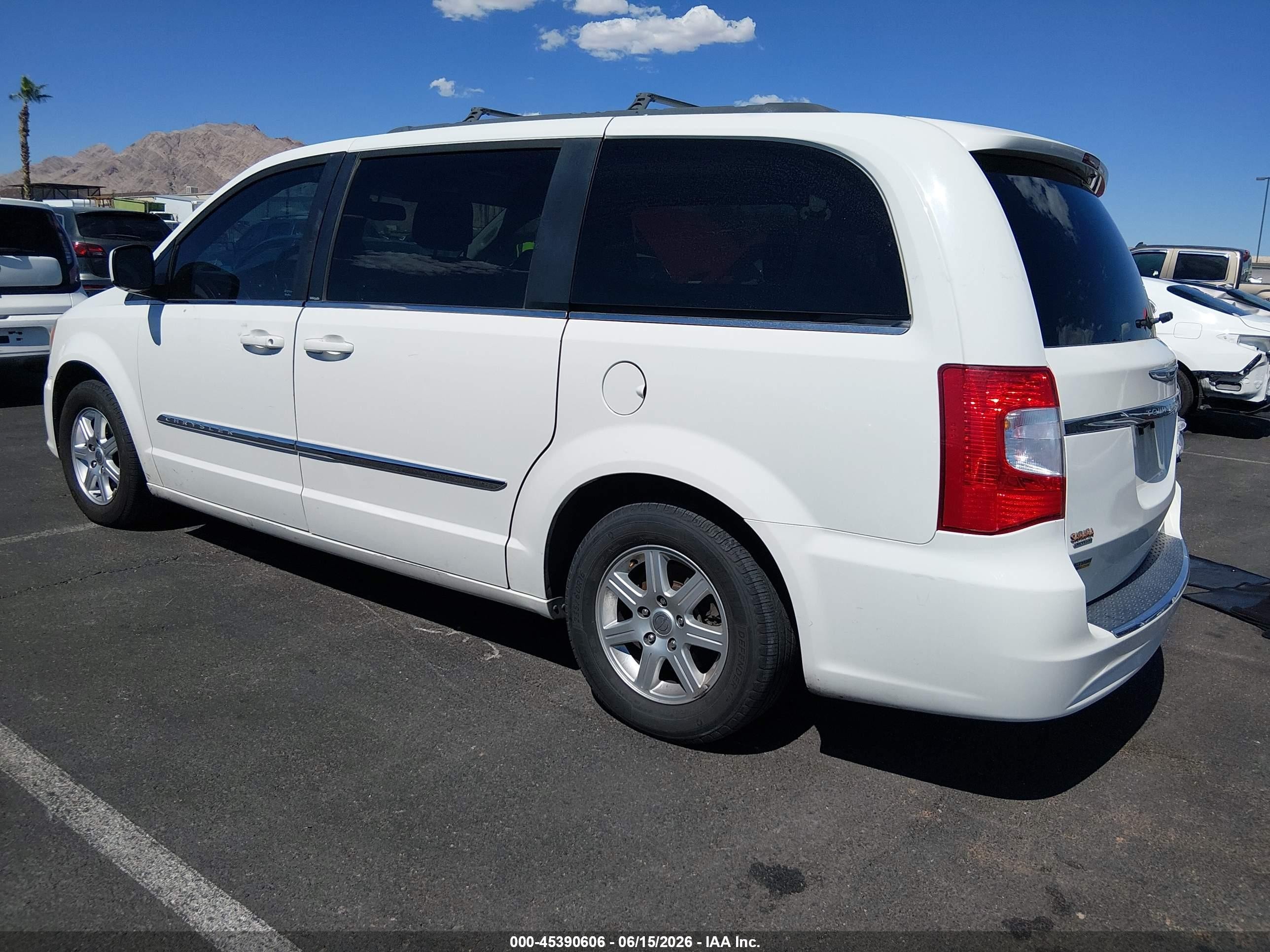 2012 Chrysler Town & Country Touring Белый vin: 2C4RC1BG4CR326070