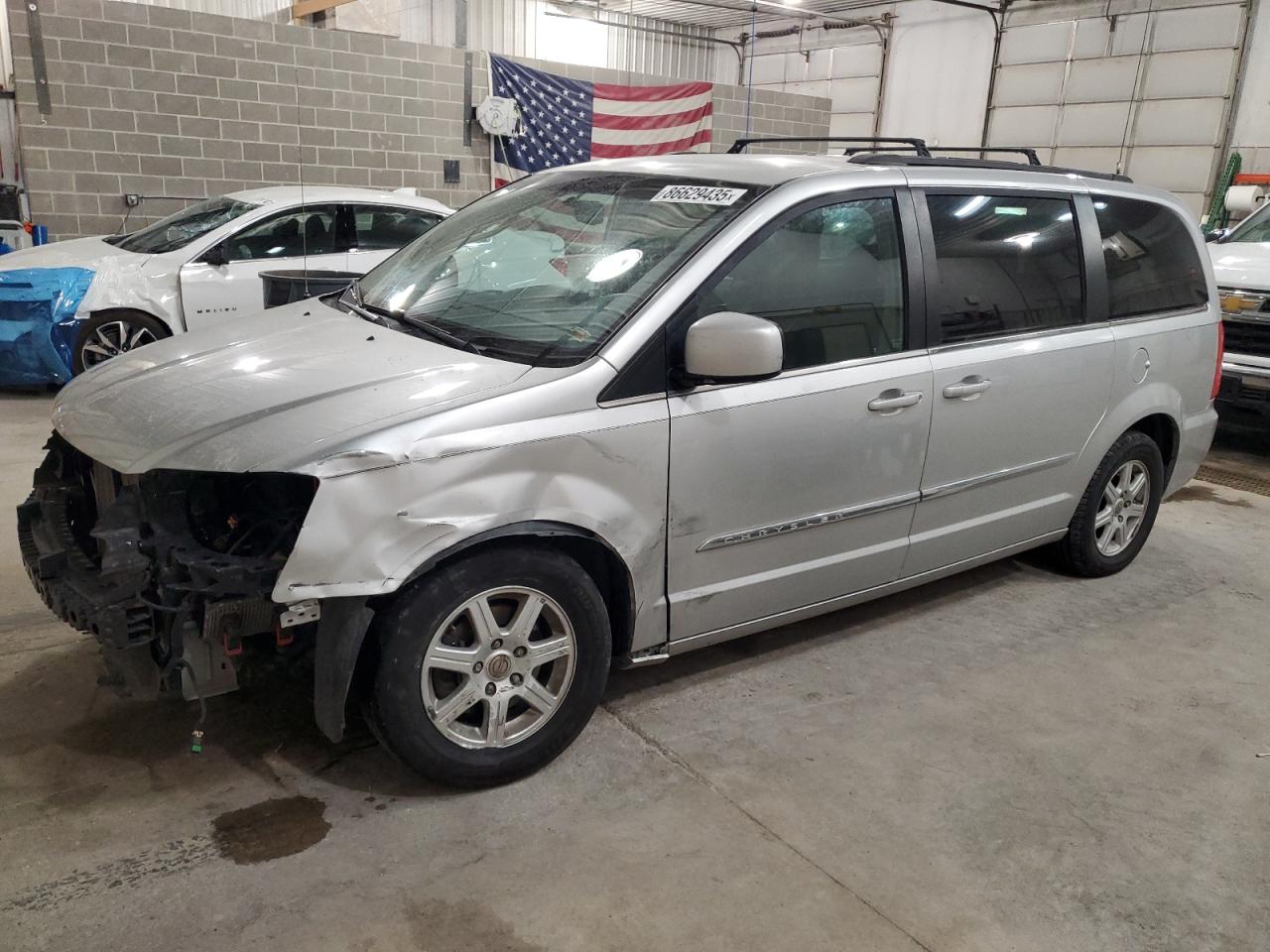2012 Chrysler Town & Country Touring Silver vin: 2C4RC1BG4CR381859