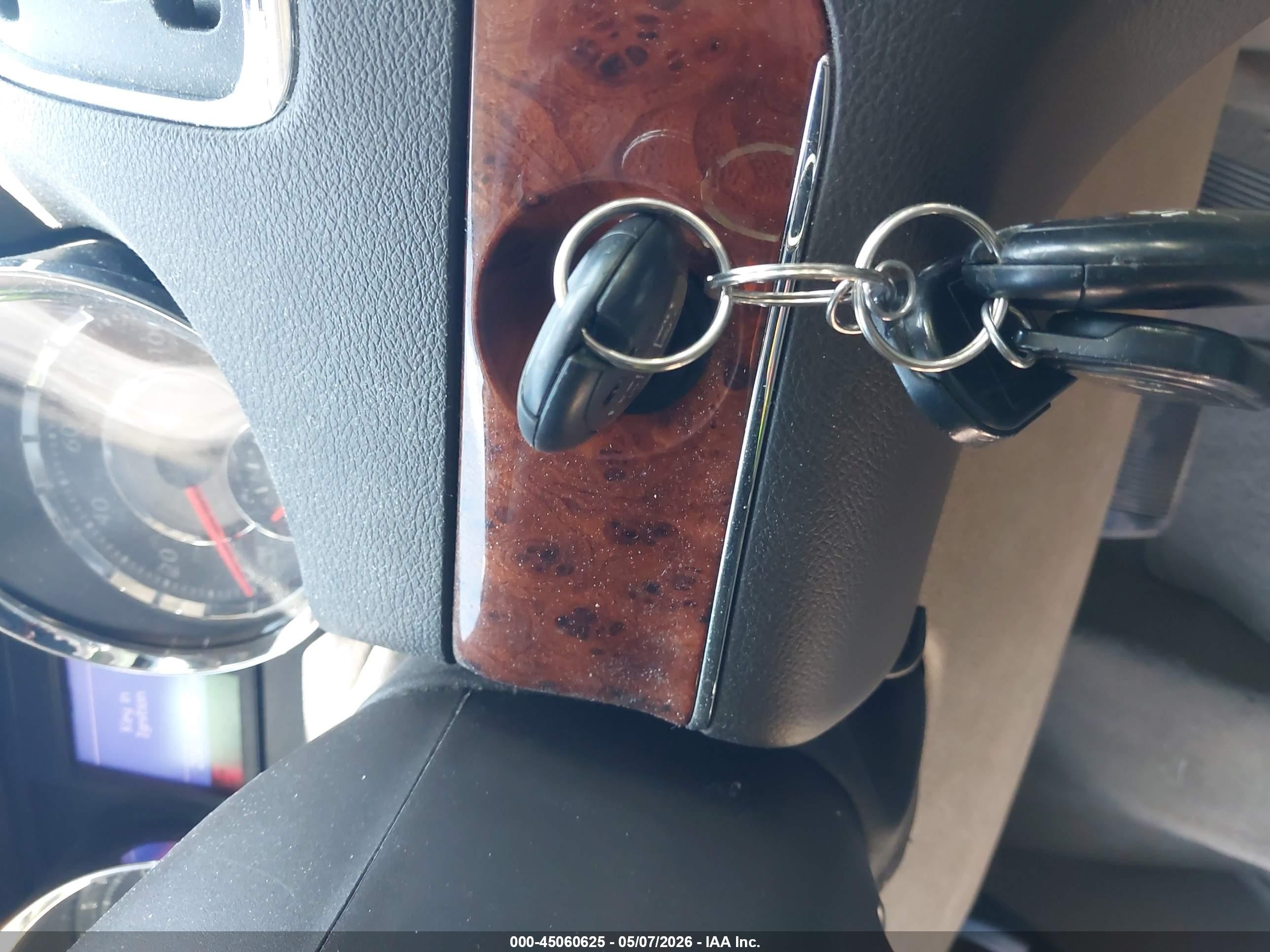 2012 Chrysler Town & Country Touring Черный vin: 2C4RC1BG4CR401821