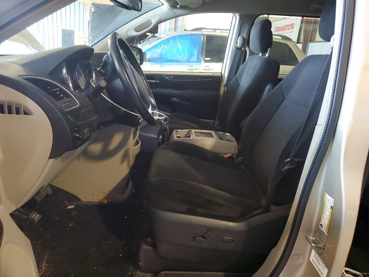 2013 Chrysler Town & Country Touring Beige vin: 2C4RC1BG4DR510183