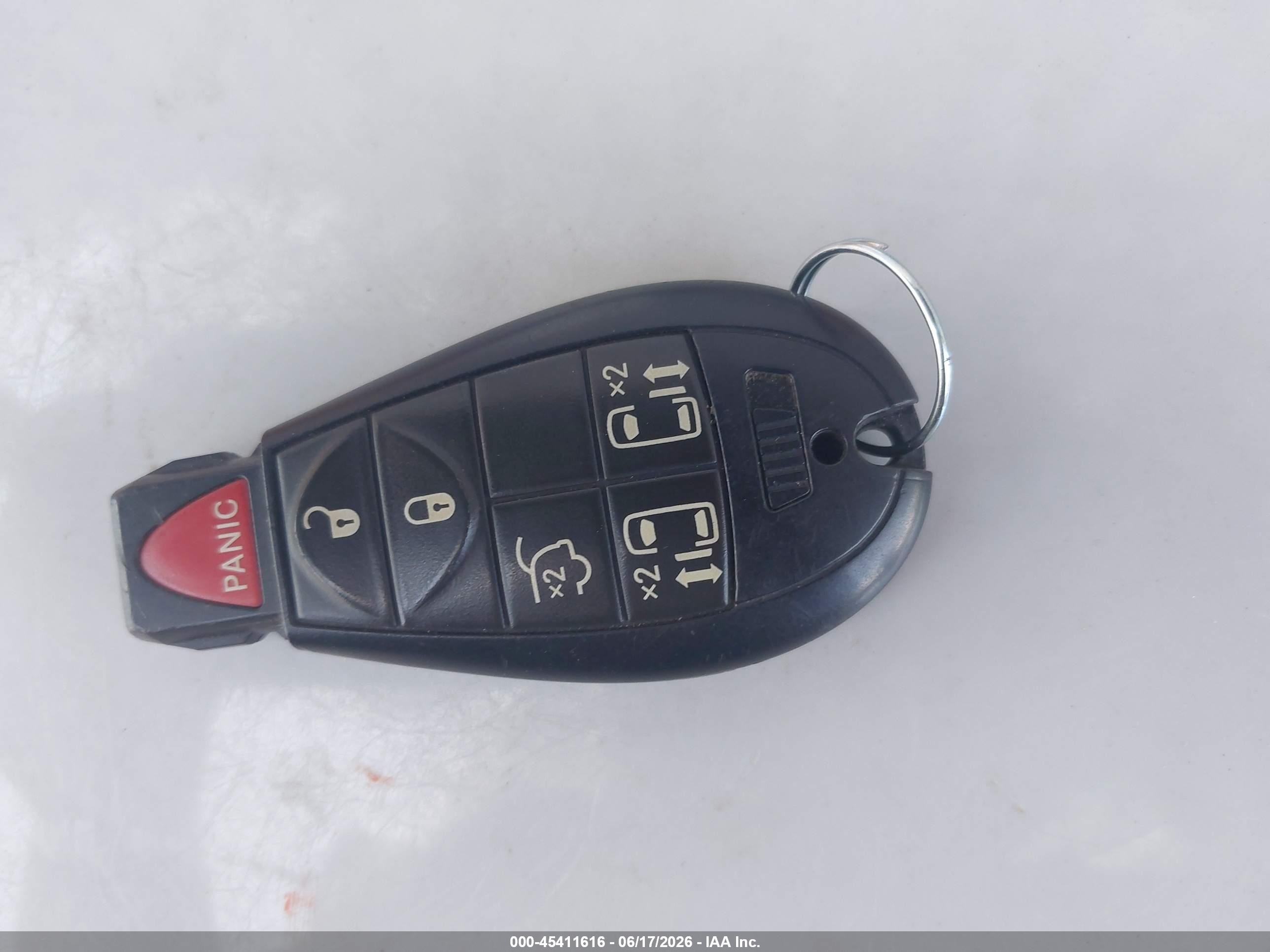 2013 Chrysler Town & Country Touring Синий vin: 2C4RC1BG4DR649214
