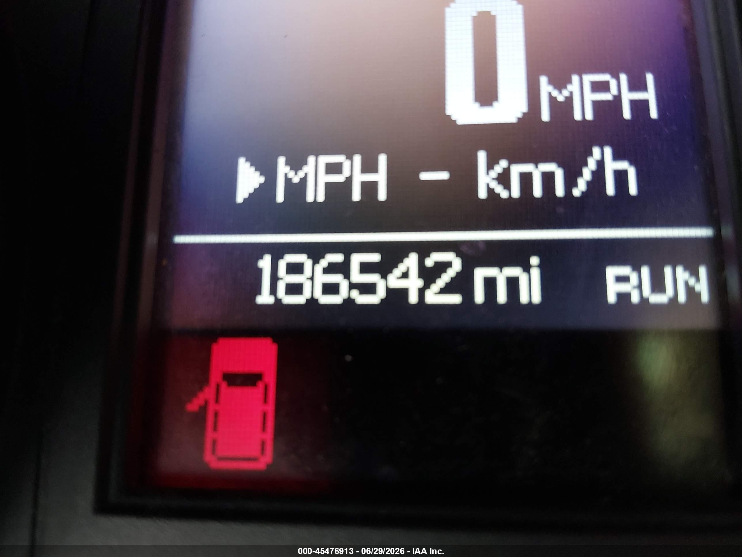 2013 Chrysler Town & Country Touring Red vin: 2C4RC1BG4DR657491