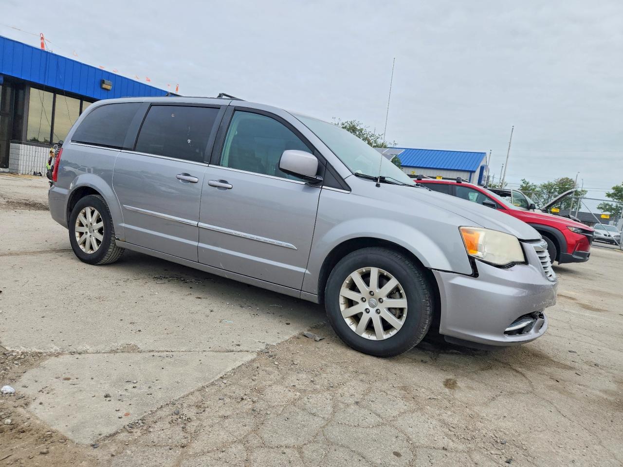 2013 Chrysler Town & Country Touring Silver vin: 2C4RC1BG4DR727216