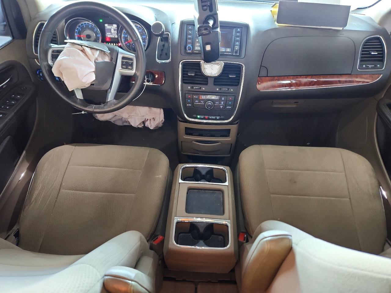 2013 Chrysler Town & Country Touring Tan vin: 2C4RC1BG4DR758904