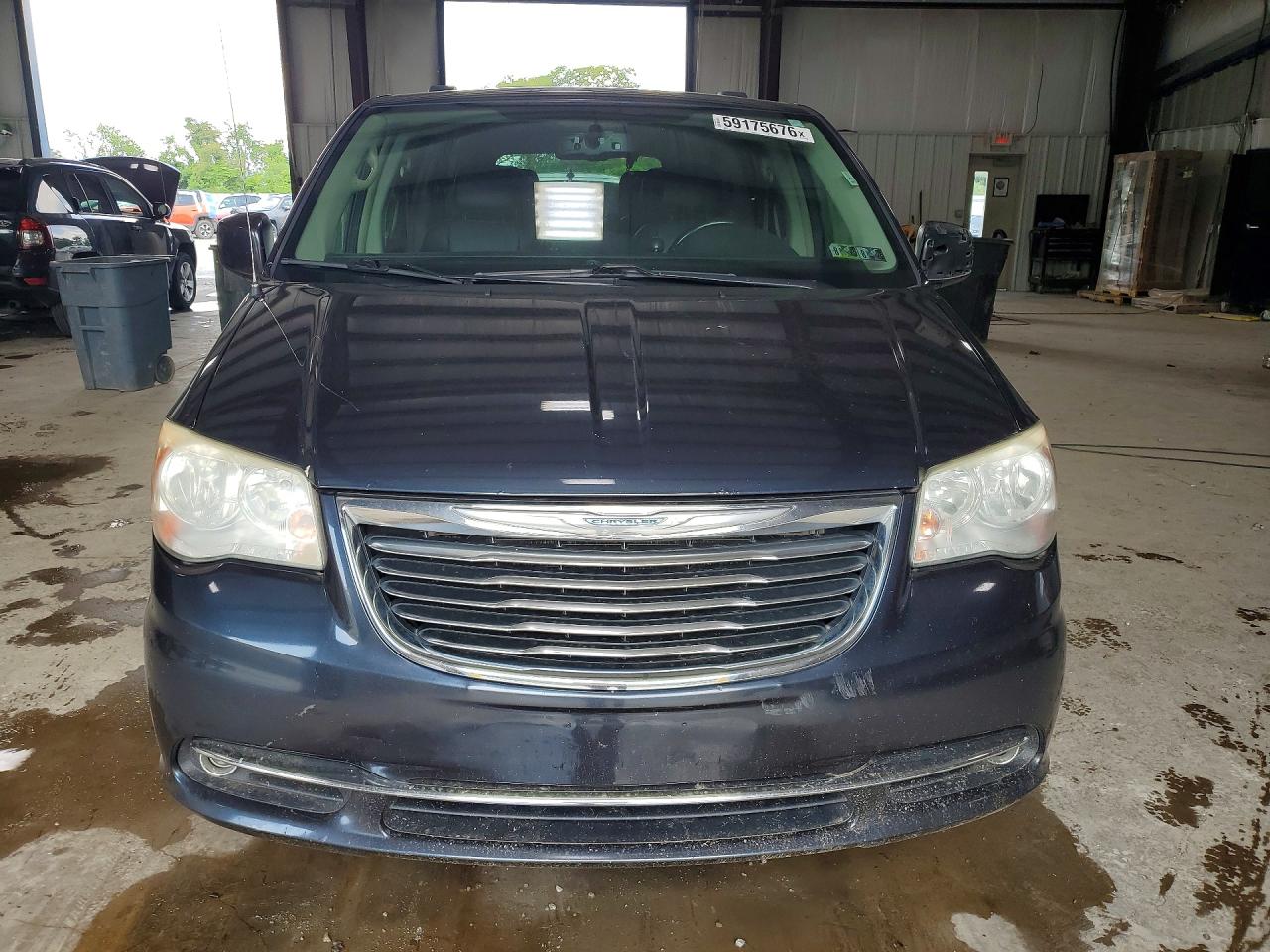 2013 Chrysler Town & Country Touring Blue vin: 2C4RC1BG4DR778232