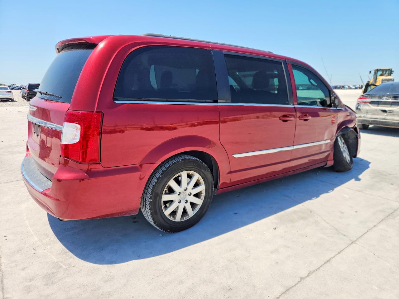 2013 Chrysler Town & Country Touring Red vin: 2C4RC1BG4DR778618