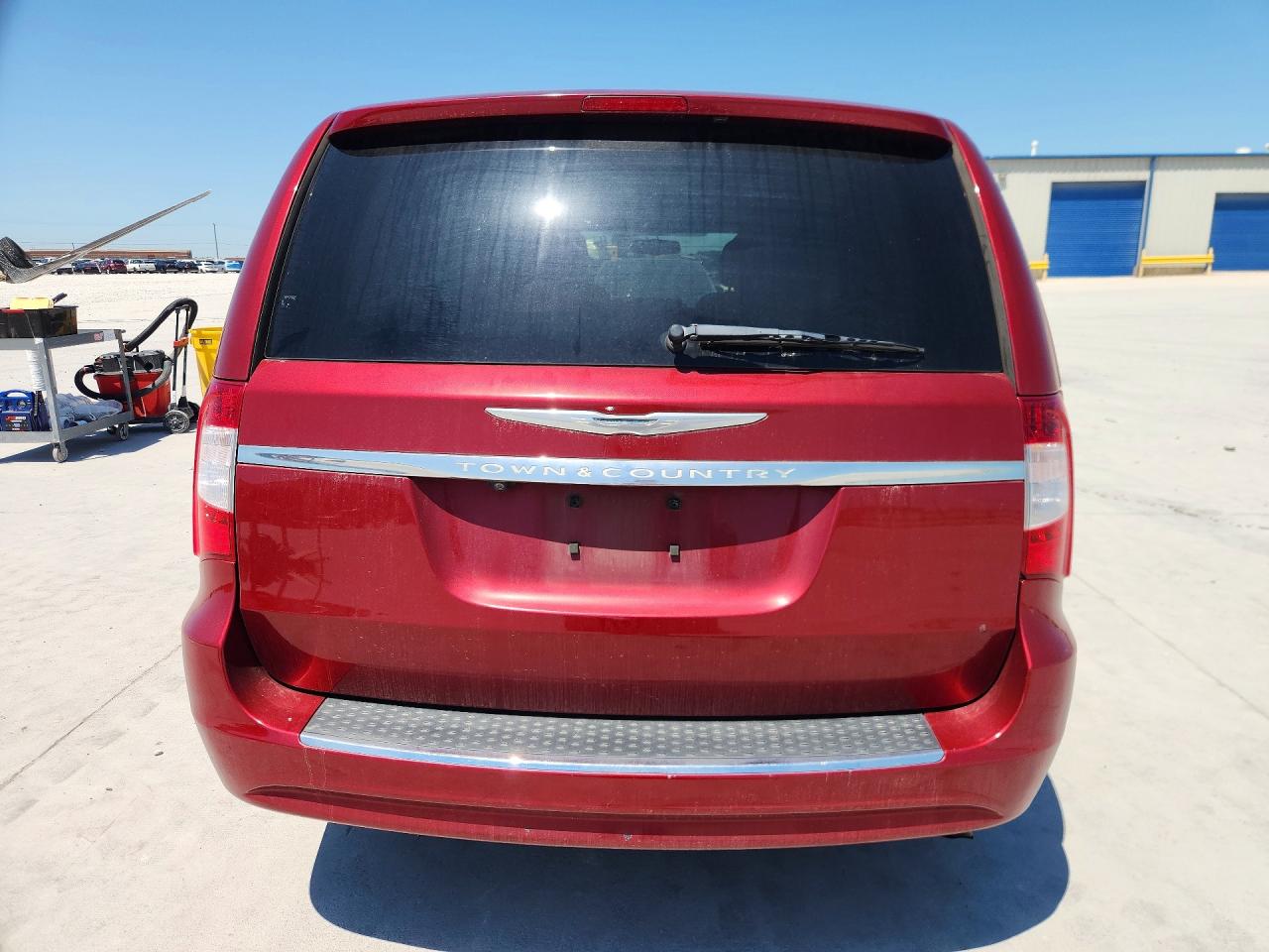 2013 Chrysler Town & Country Touring Red vin: 2C4RC1BG4DR778618
