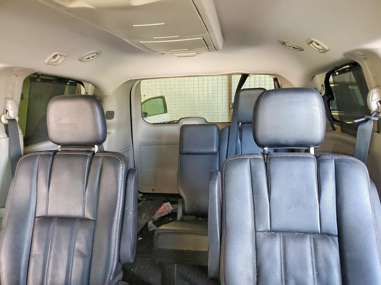 2013 Chrysler Town & Country Touring Синий vin: 2C4RC1BG4DR802383