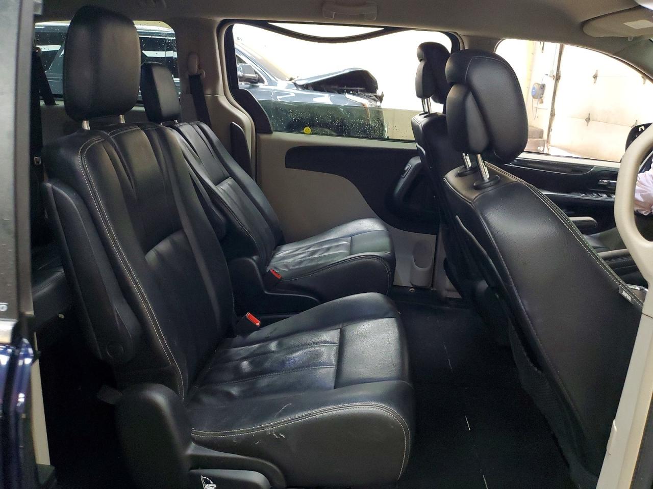 2014 Chrysler Town & Country Touring Blue vin: 2C4RC1BG4ER112148