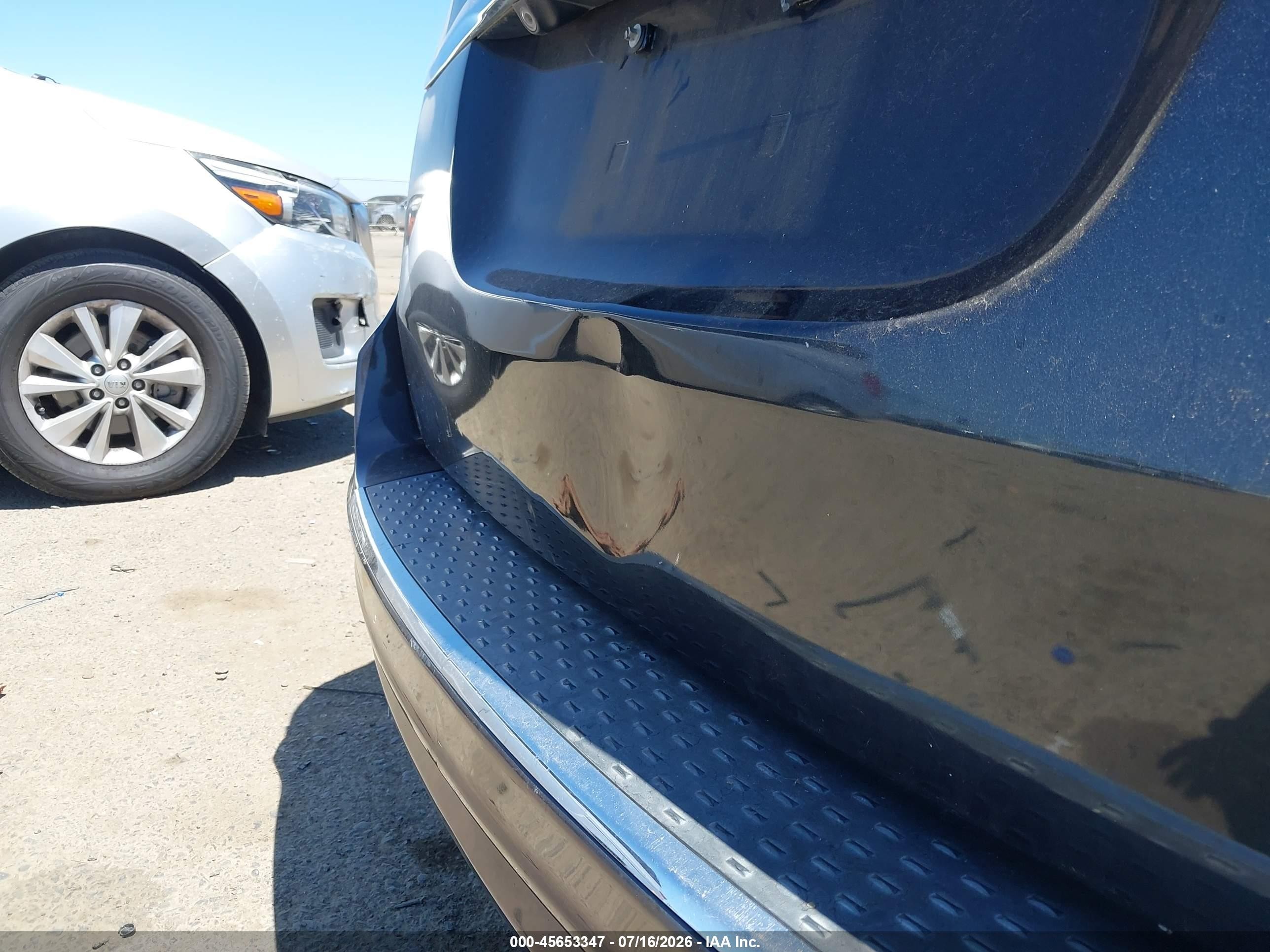 2014 Chrysler Town & Country Touring Gray vin: 2C4RC1BG4ER126079