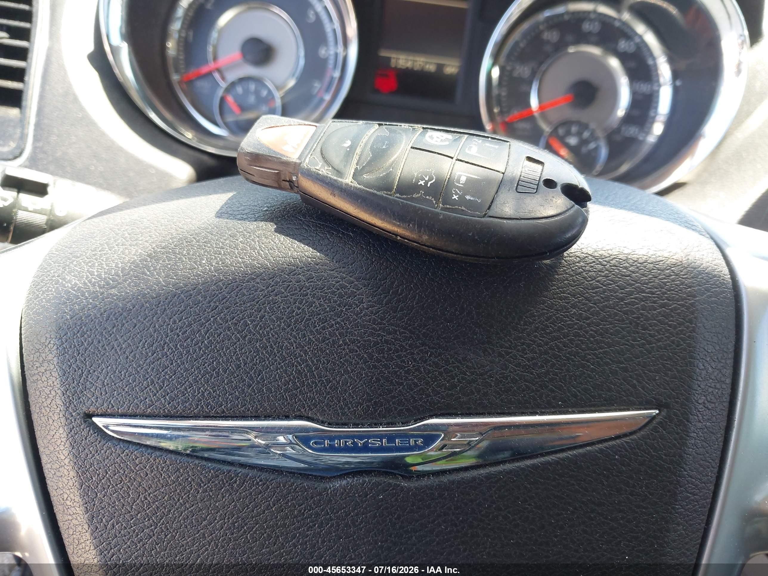 2014 Chrysler Town & Country Touring Gray vin: 2C4RC1BG4ER126079