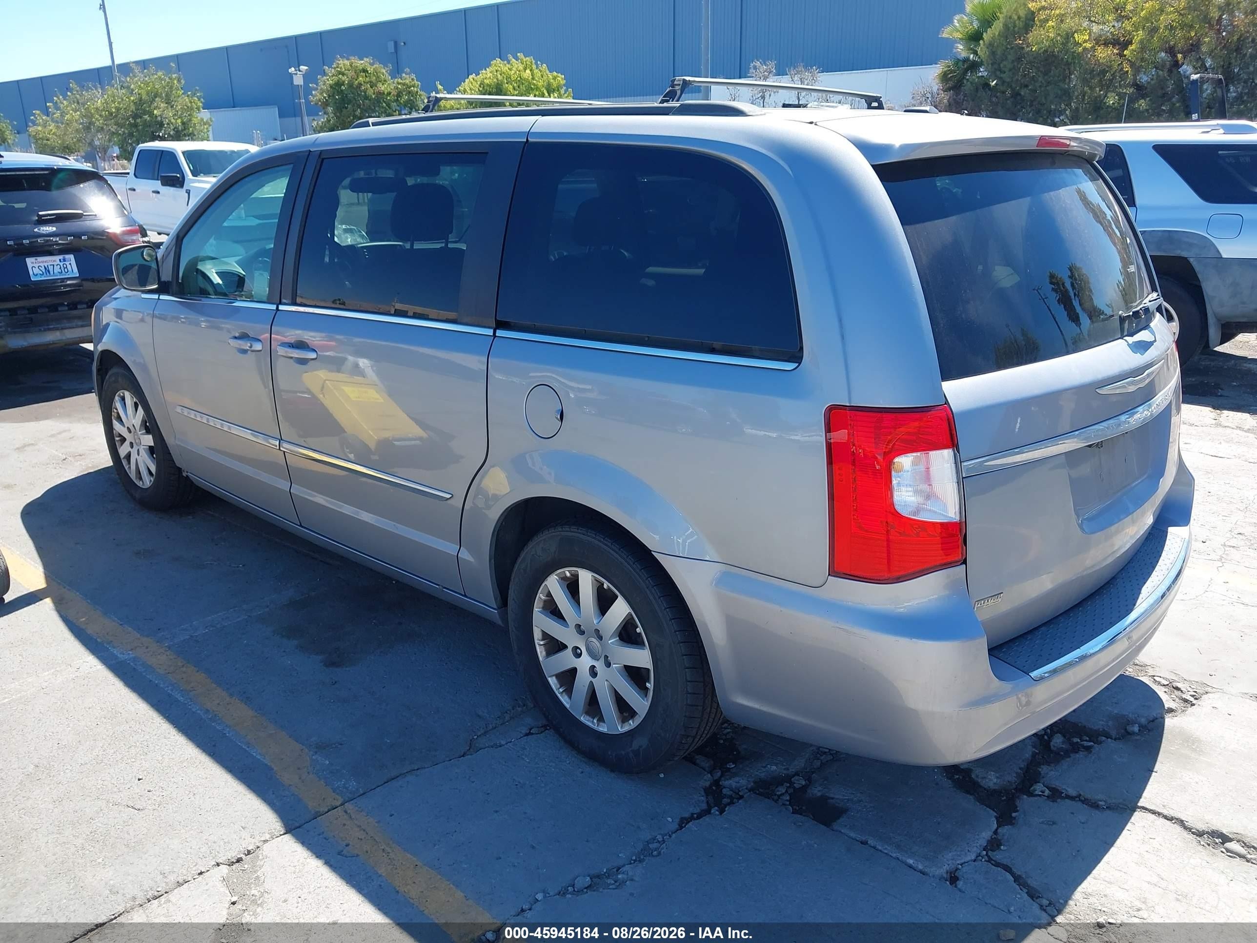 2014 Chrysler Town & Country Touring Silver vin: 2C4RC1BG4ER220656