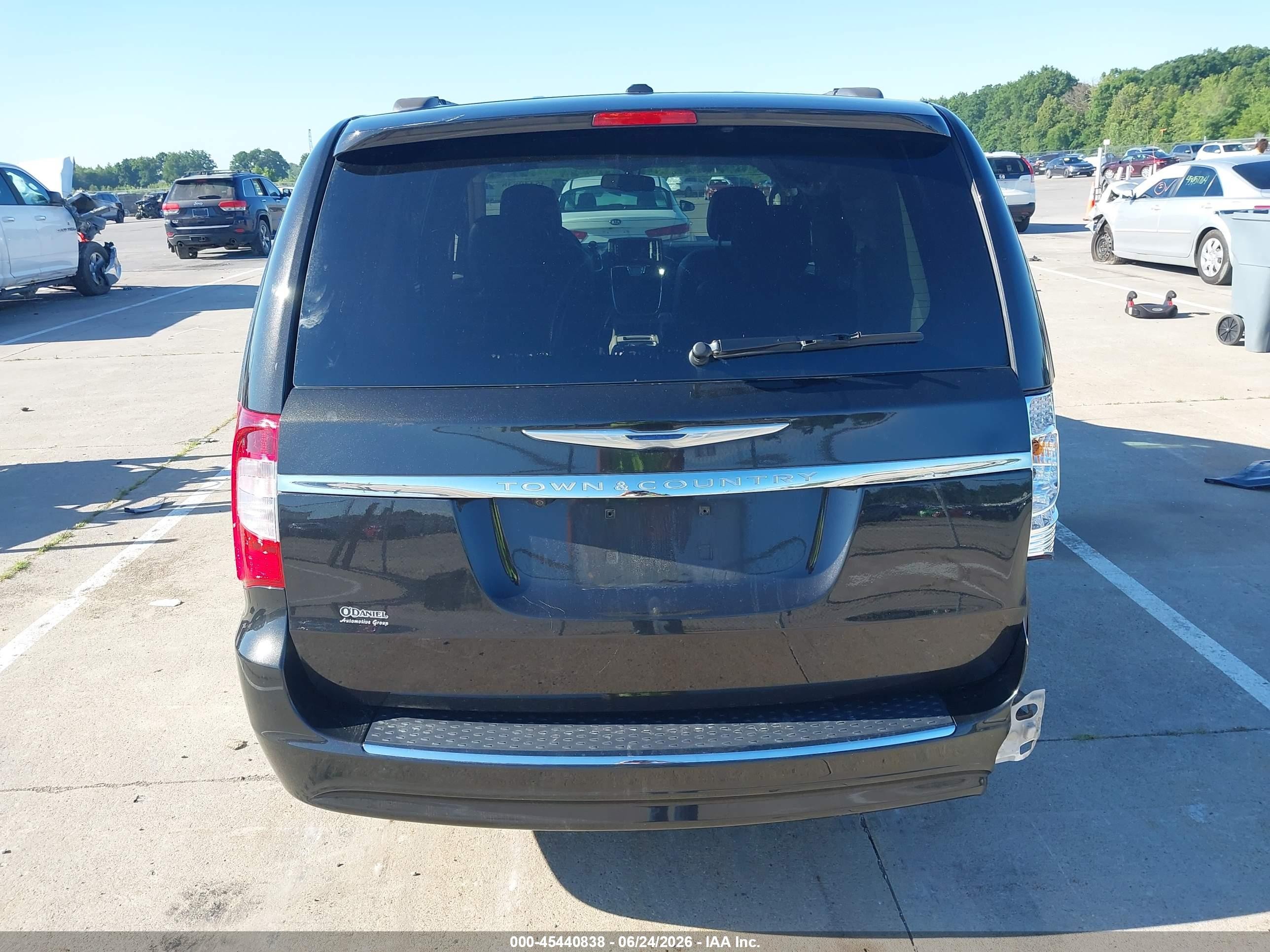 2014 Chrysler Town & Country Touring Black vin: 2C4RC1BG4ER231785
