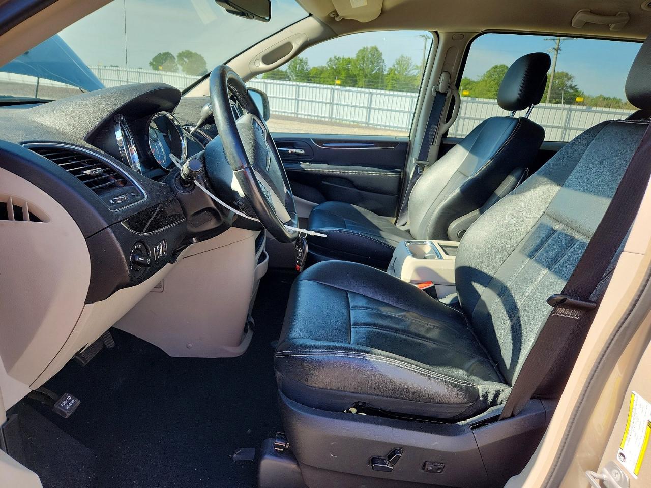 2014 Chrysler Town & Country Touring Серебряный vin: 2C4RC1BG4ER343695