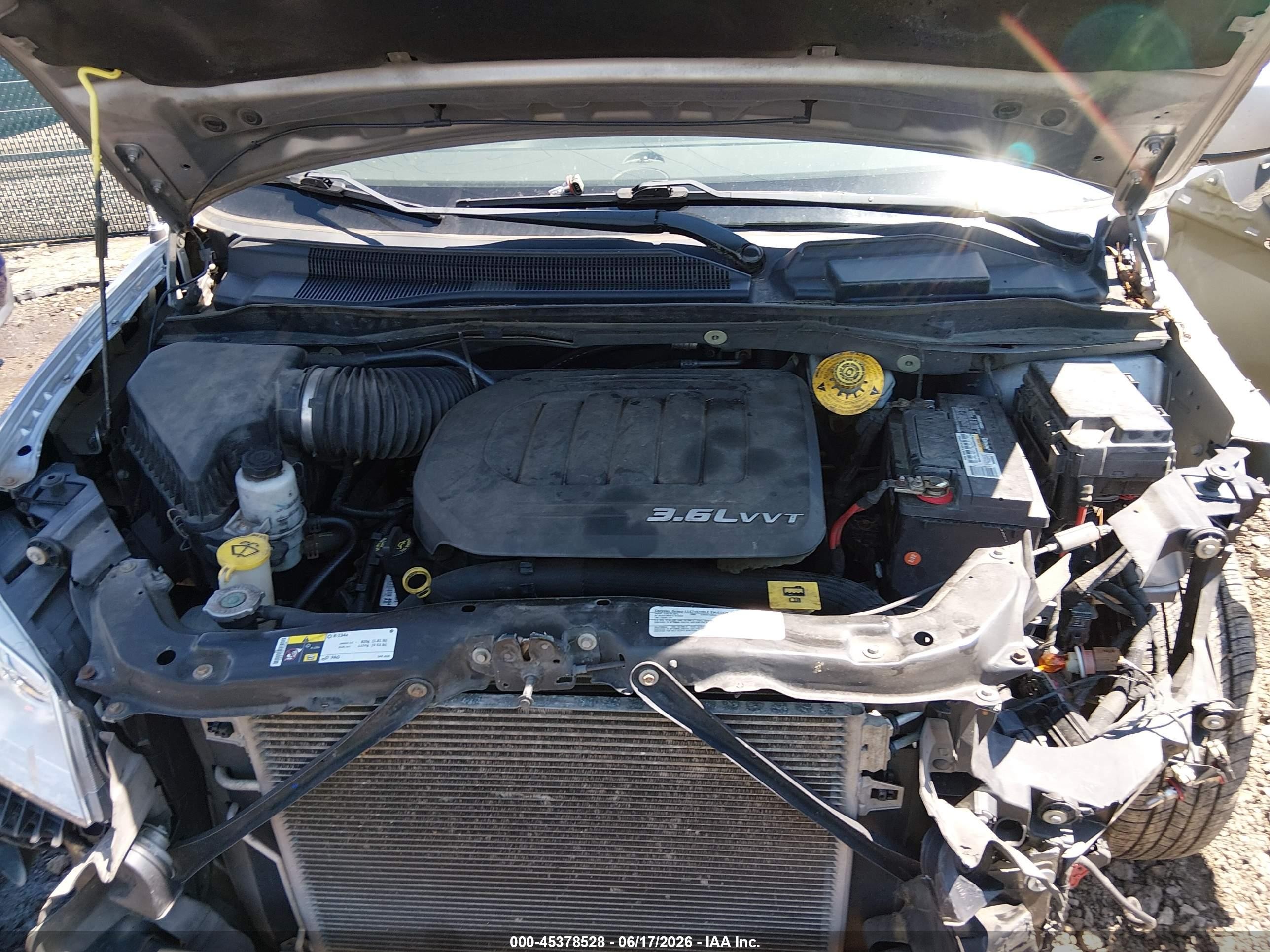 2014 Chrysler Town & Country Touring Gray vin: 2C4RC1BG4ER359220