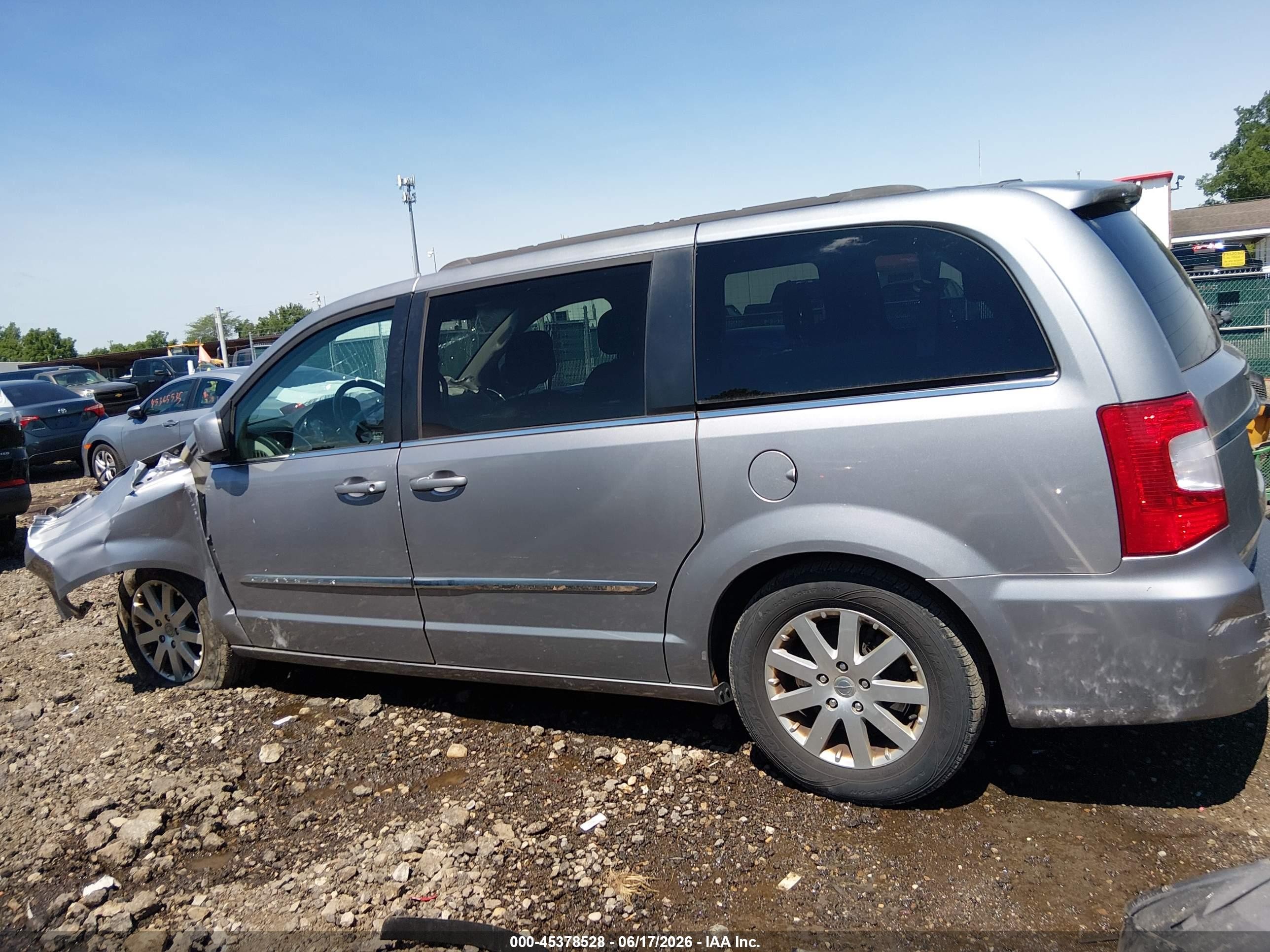 2014 Chrysler Town & Country Touring Gray vin: 2C4RC1BG4ER359220