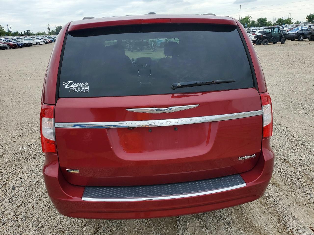 2014 Chrysler Town & Country Touring Burgundy vin: 2C4RC1BG4ER382092