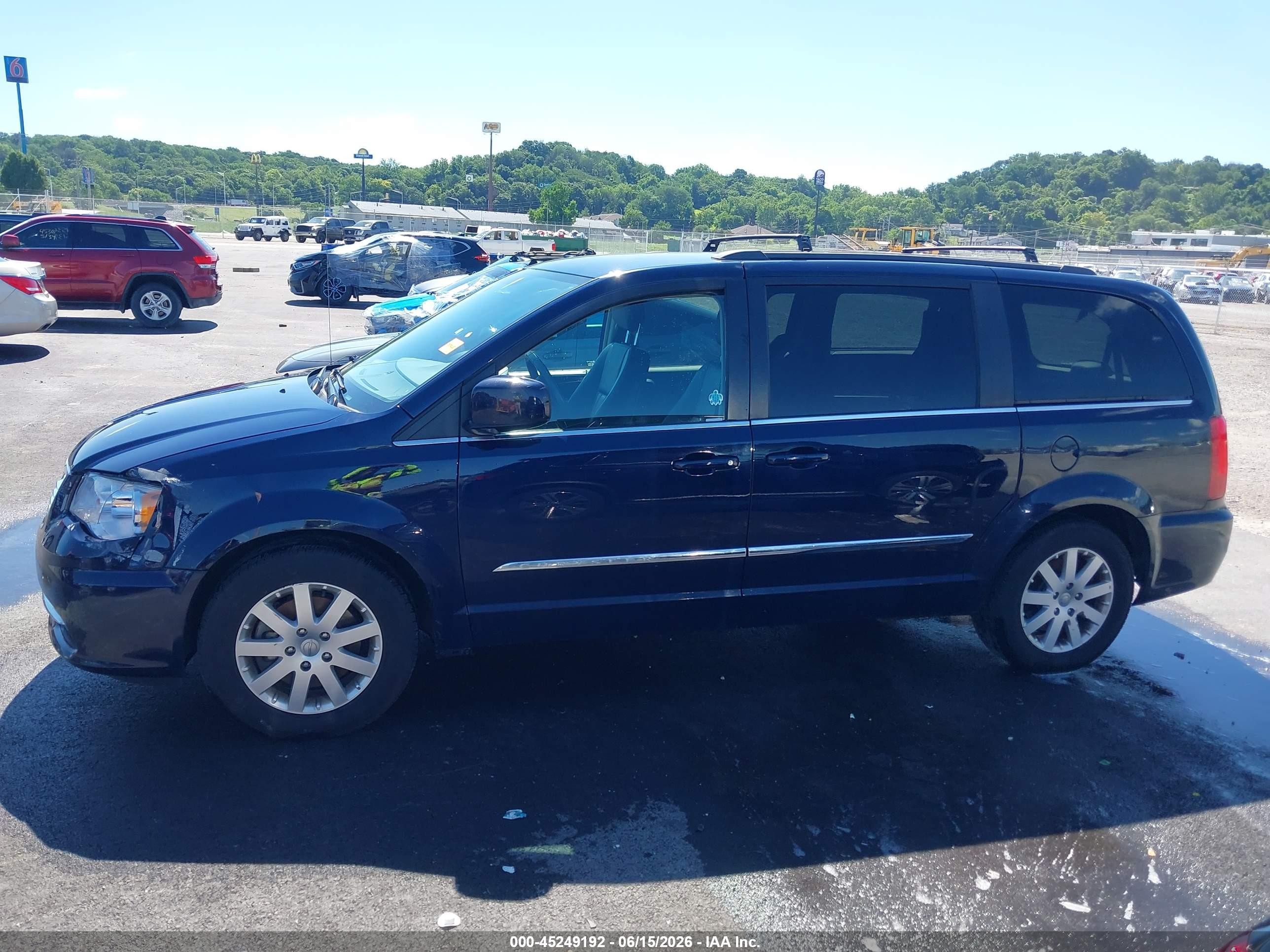 2014 Chrysler Town & Country Touring Синий vin: 2C4RC1BG4ER398244