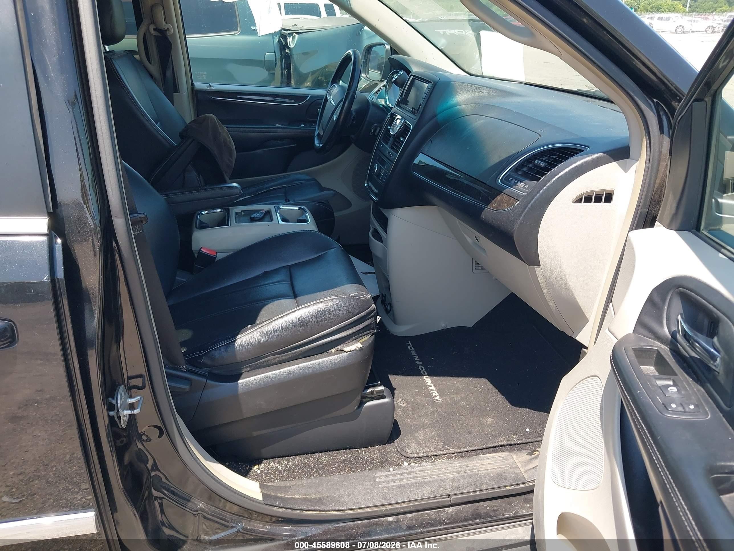 2014 Chrysler Town & Country Touring Black vin: 2C4RC1BG4ER398549