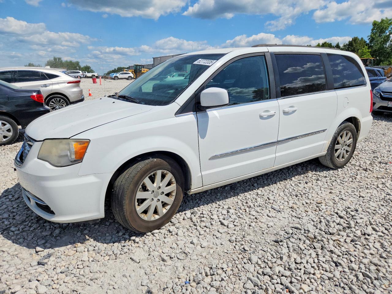 2014 Chrysler Town & Country Touring White vin: 2C4RC1BG4ER402342