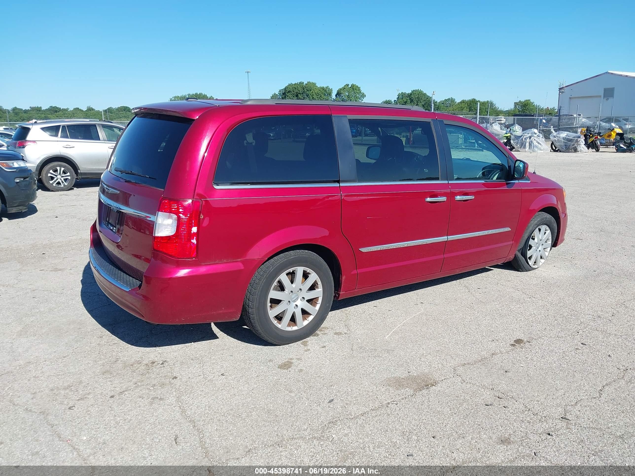 2014 Chrysler Town & Country Touring Красный vin: 2C4RC1BG4ER413289
