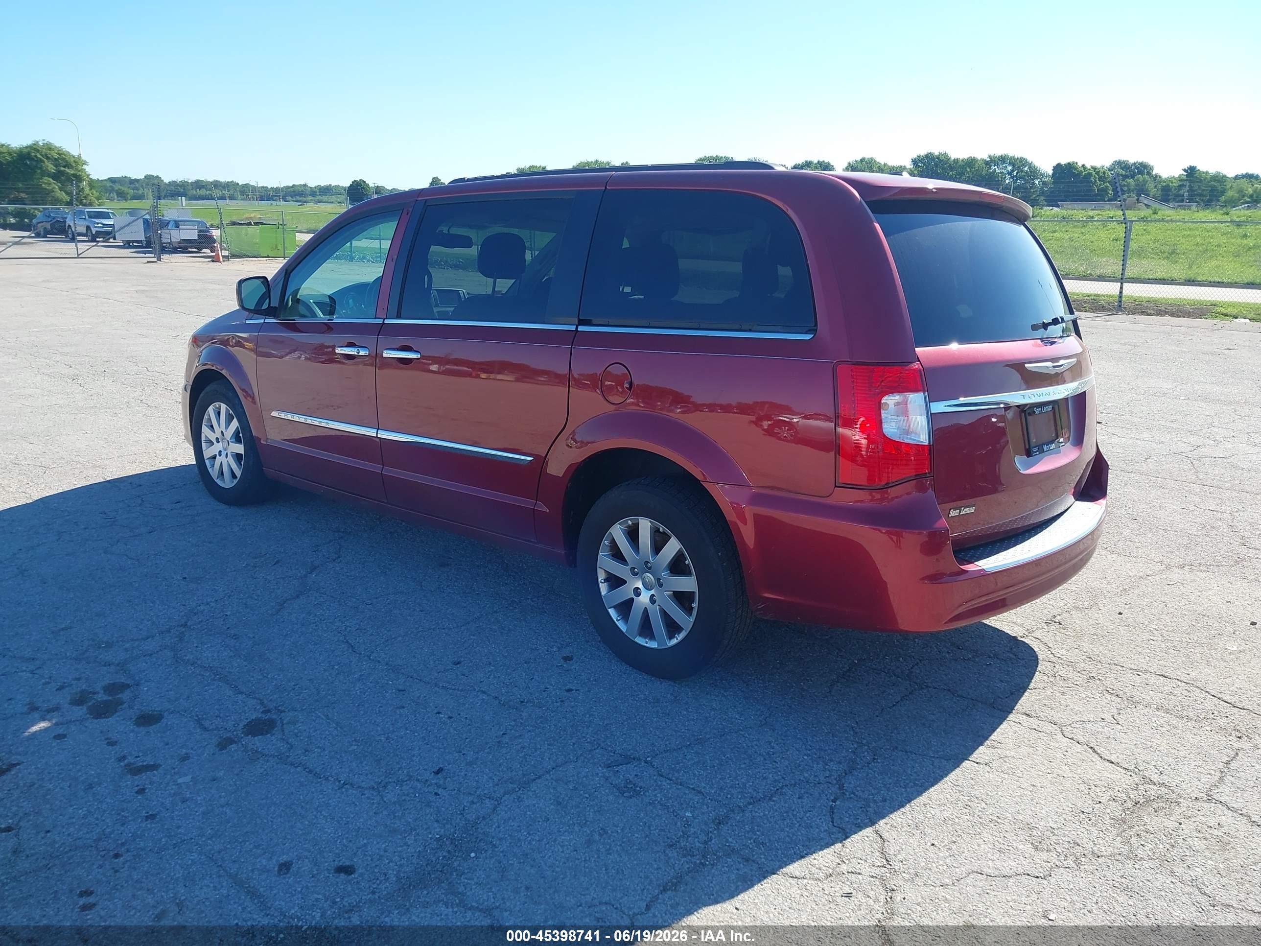 2014 Chrysler Town & Country Touring Красный vin: 2C4RC1BG4ER413289