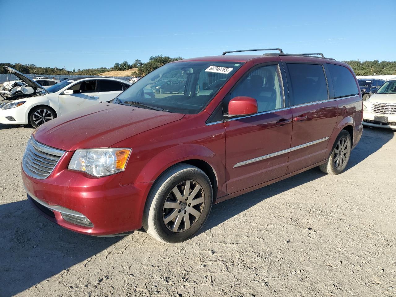 2014 Chrysler Town & Country Touring Red vin: 2C4RC1BG4ER437754