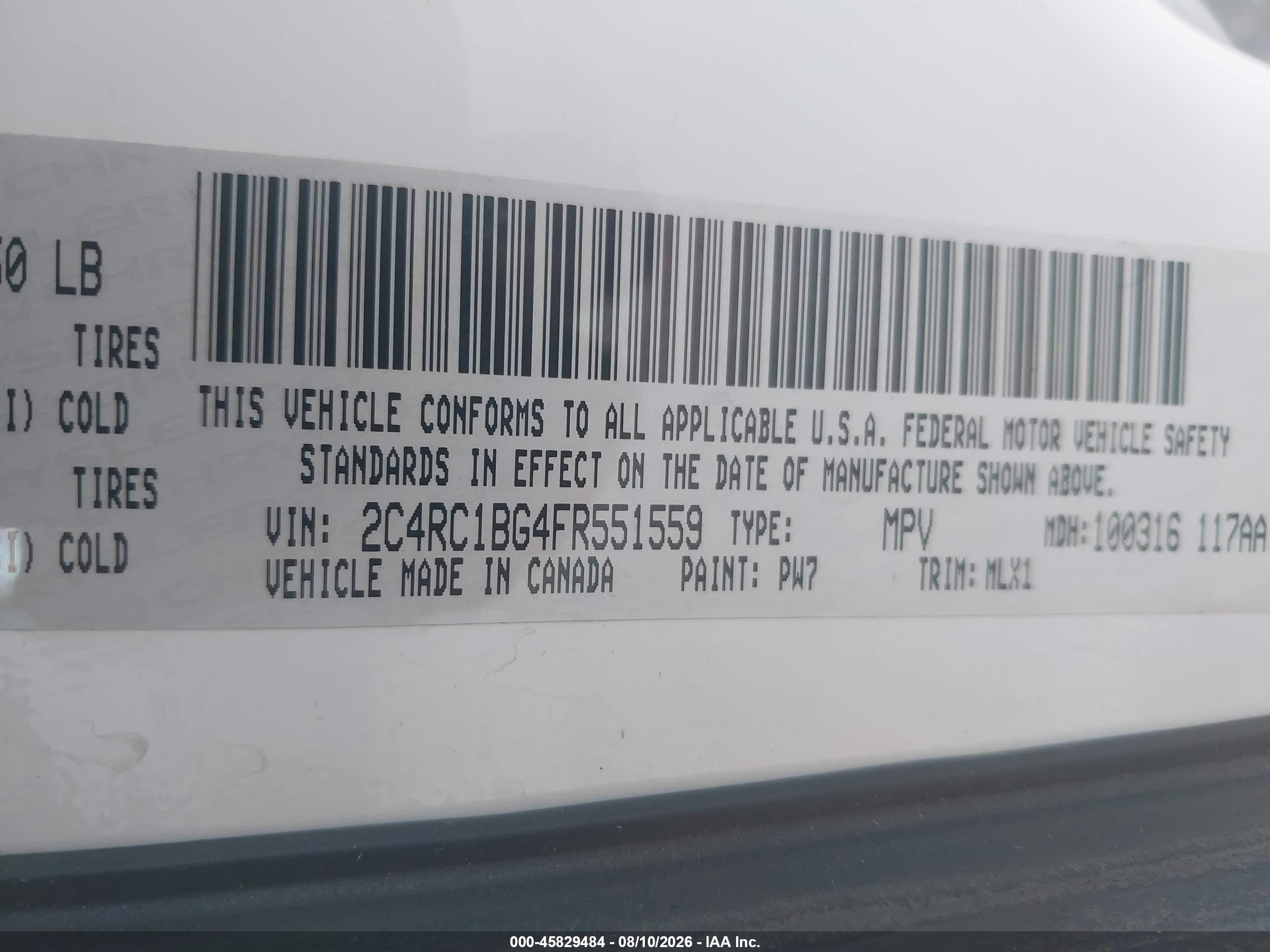 2015 Chrysler Town & Country Touring White vin: 2C4RC1BG4FR551559