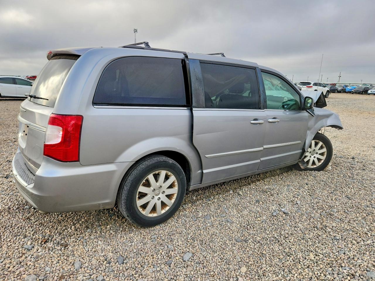 2015 Chrysler Town & Country Touring Silver vin: 2C4RC1BG4FR676335