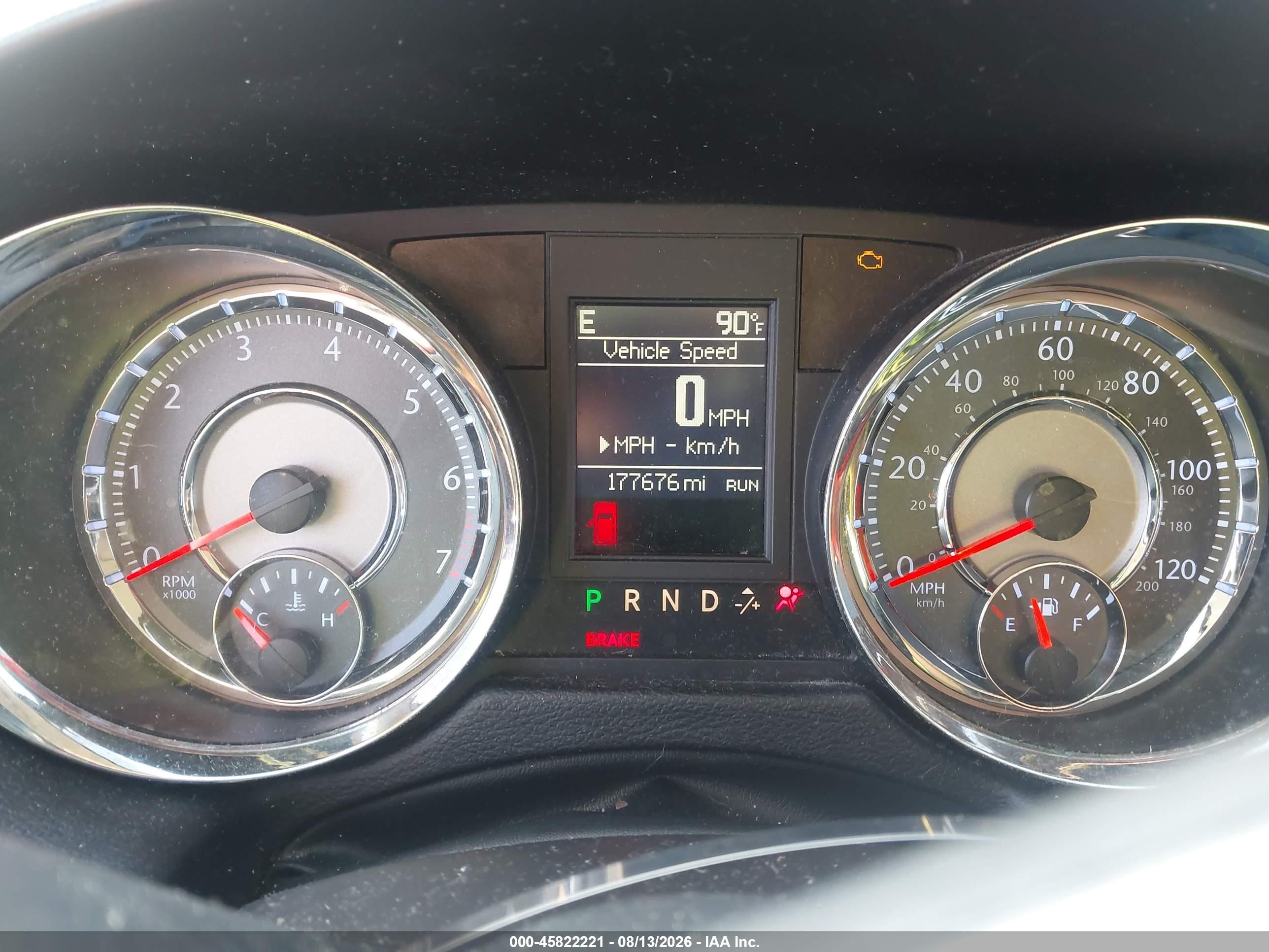 2015 Chrysler Town & Country Touring Silver vin: 2C4RC1BG4FR694107