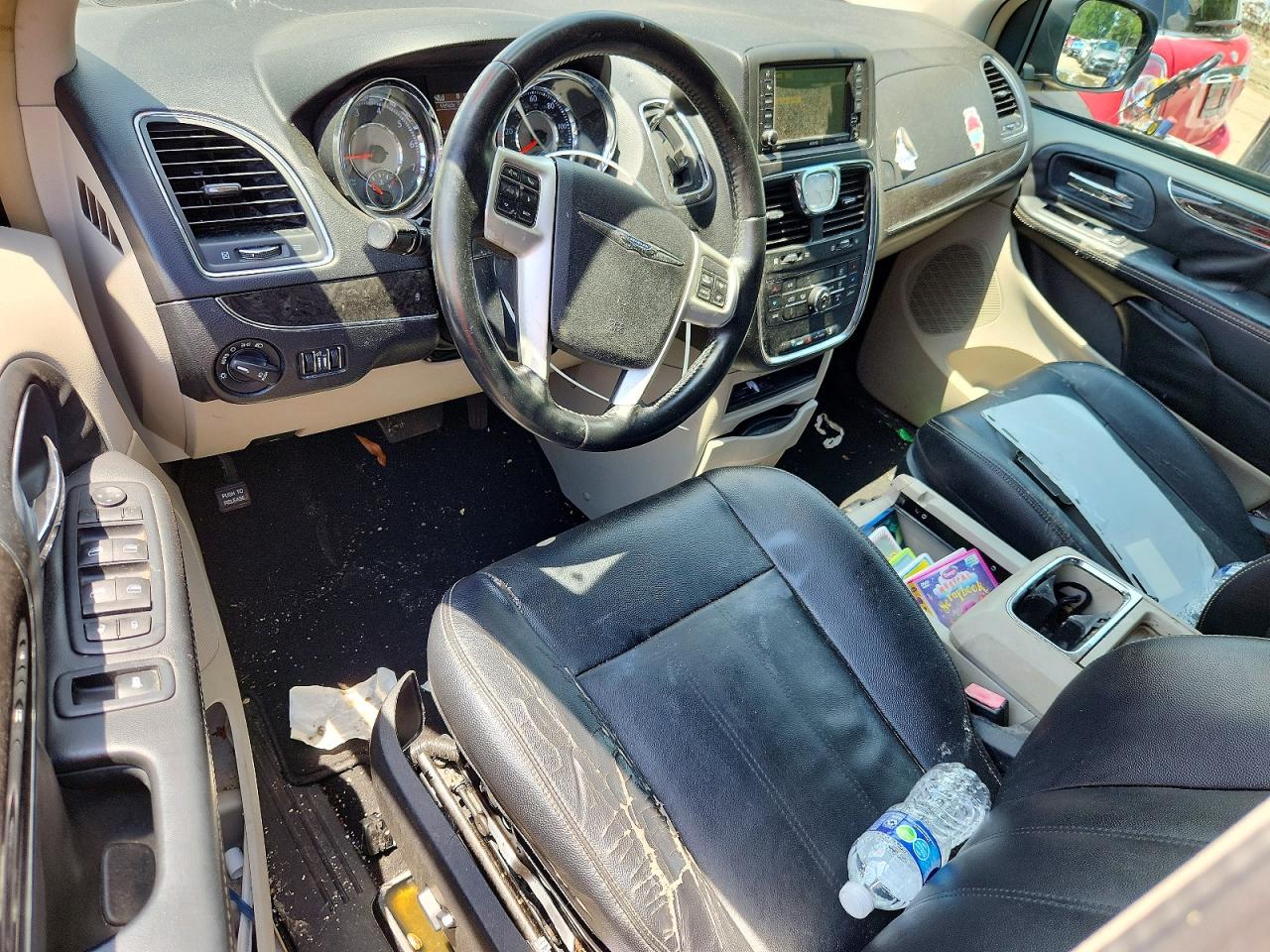 2016 Chrysler Town & Country Touring Silver vin: 2C4RC1BG4GR173597