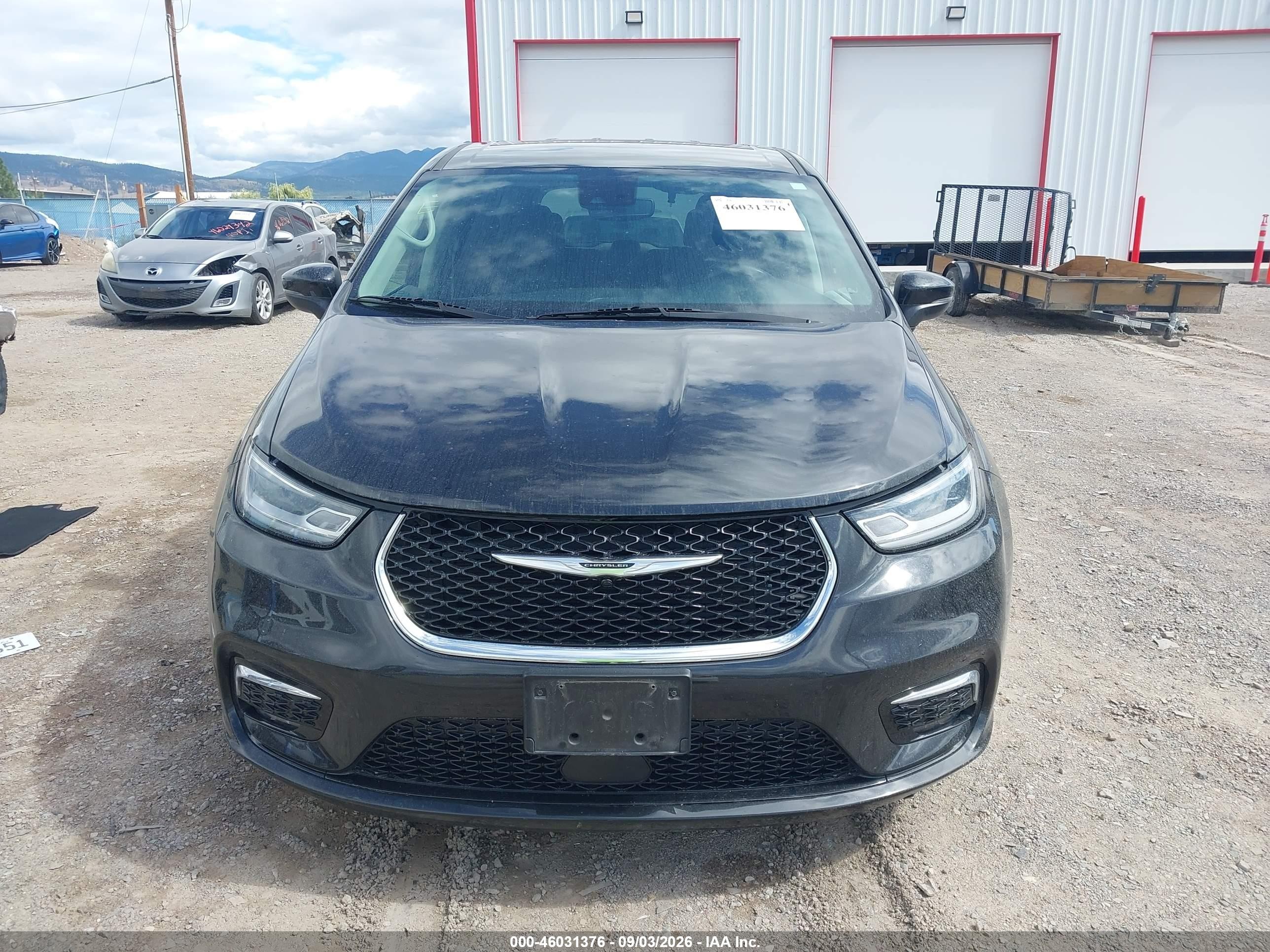 2023 Chrysler Pacifica Touring L Black vin: 2C4RC1BG4PR627184