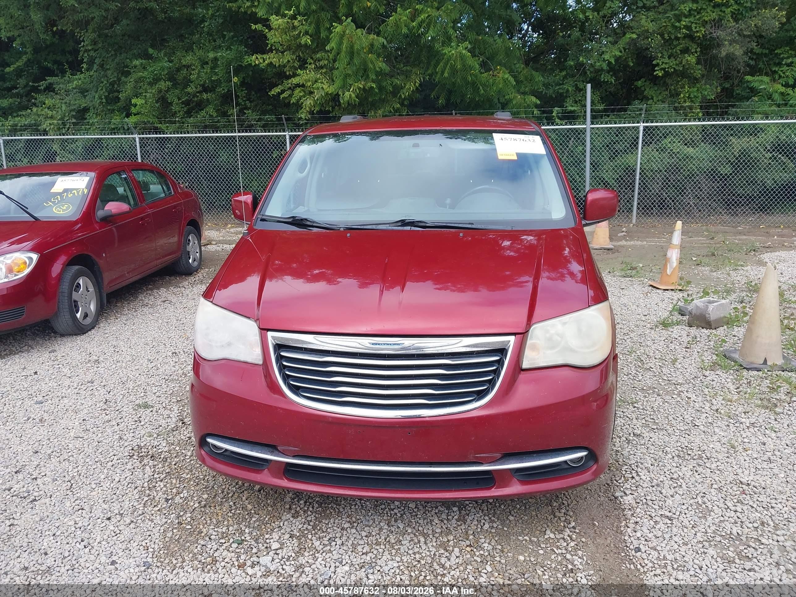 2012 Chrysler Town & Country Touring Maroon vin: 2C4RC1BG5CR150209
