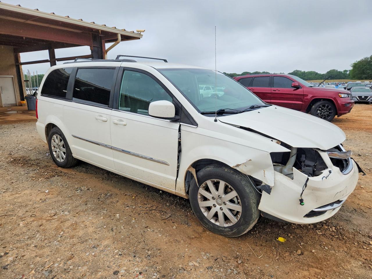 2013 Chrysler Town & Country Touring White vin: 2C4RC1BG5DR508779