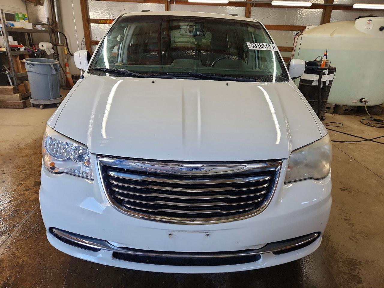 2013 Chrysler Town & Country Touring White vin: 2C4RC1BG5DR558579