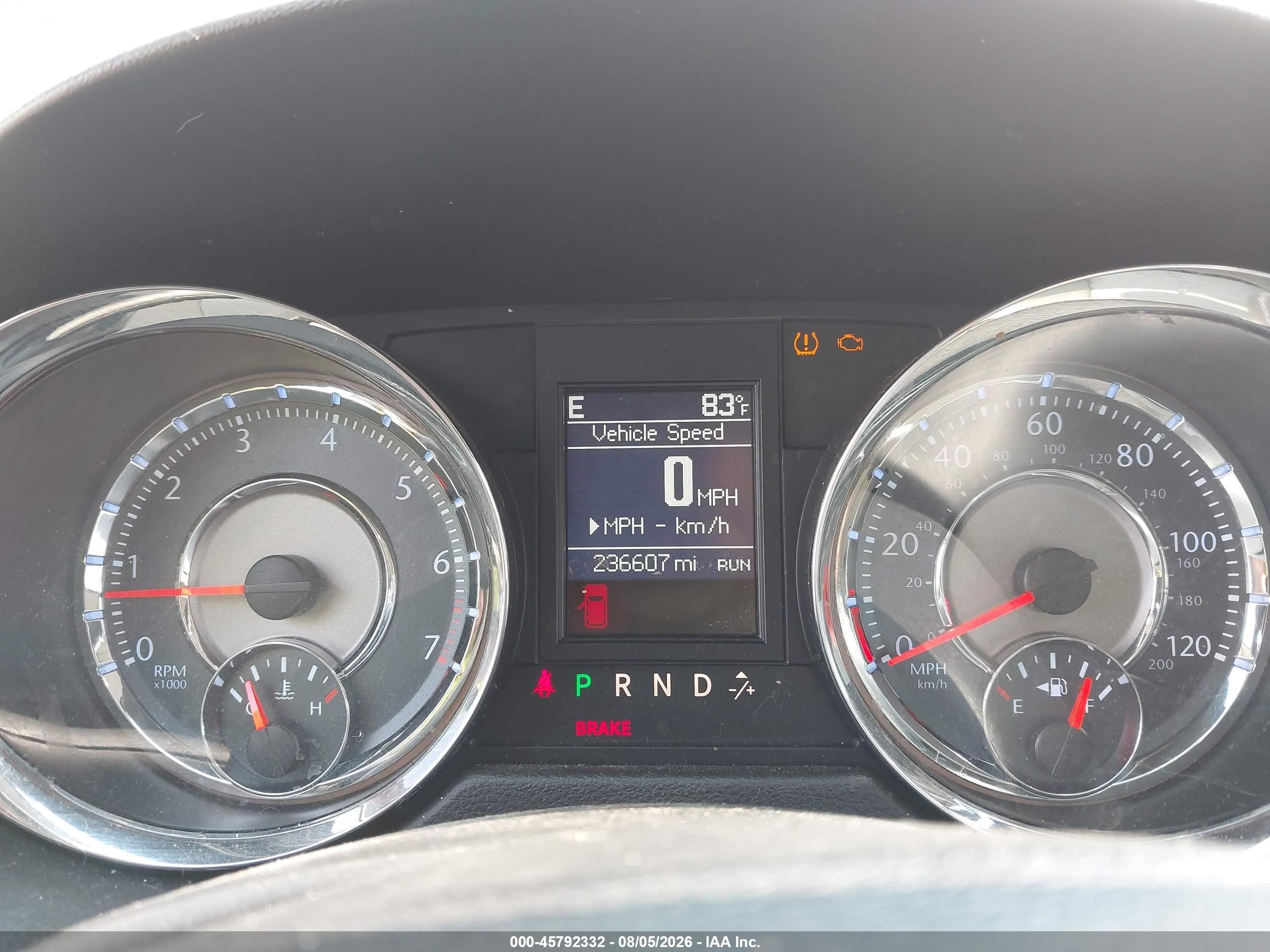 2013 Chrysler Town & Country Touring Золотой vin: 2C4RC1BG5DR577813