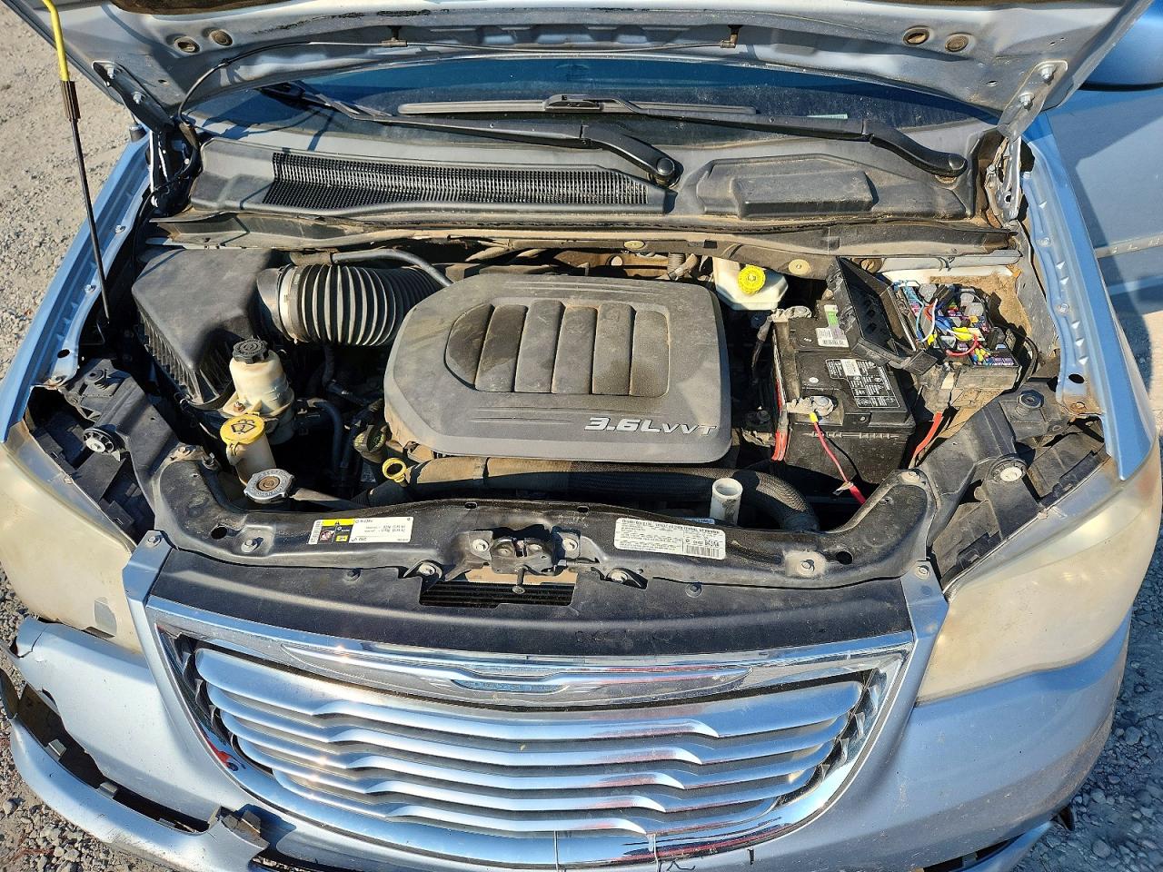 2013 Chrysler Town & Country Touring Blue vin: 2C4RC1BG5DR630980