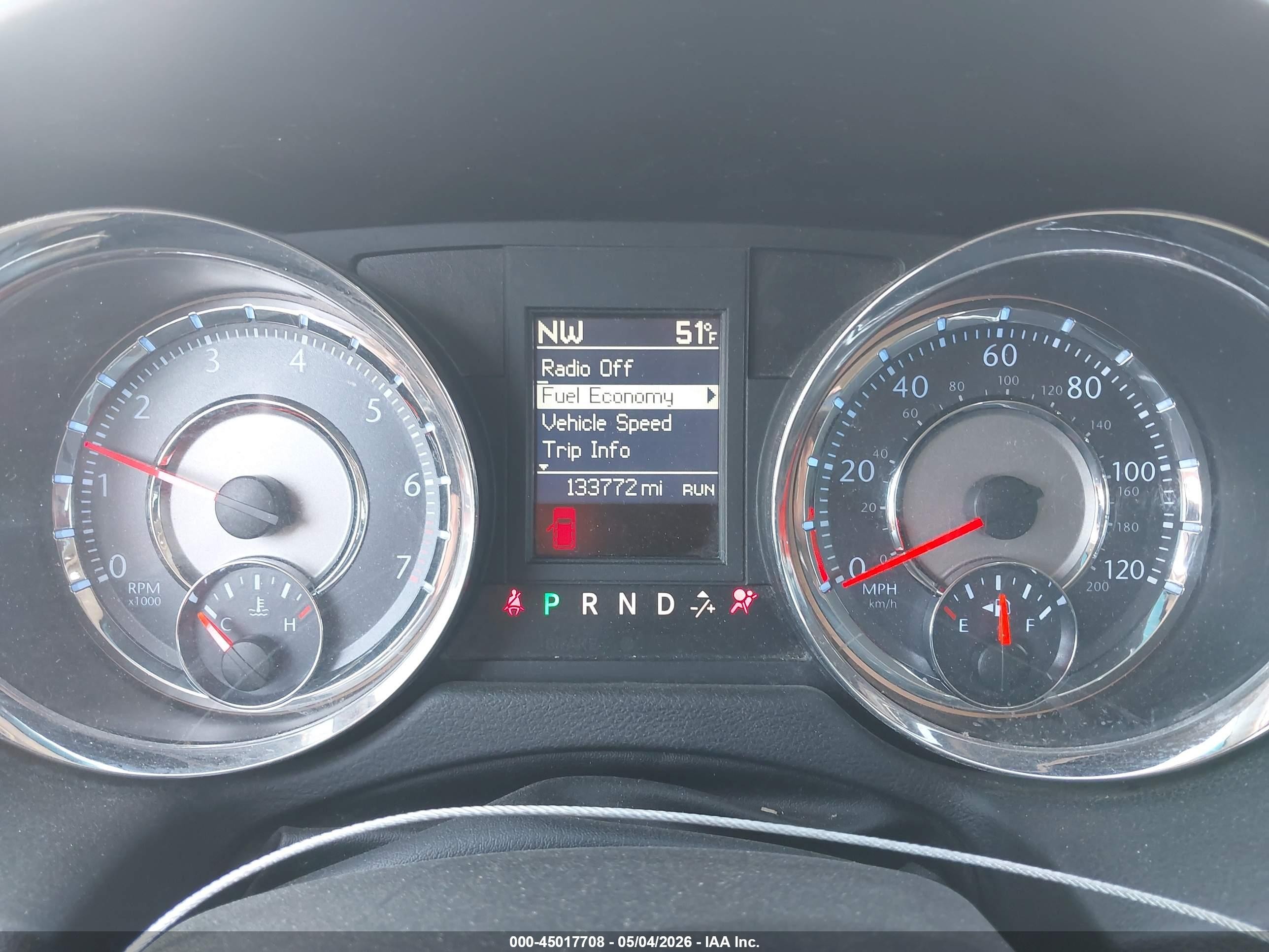 2013 Chrysler Town & Country Touring Silver vin: 2C4RC1BG5DR684019