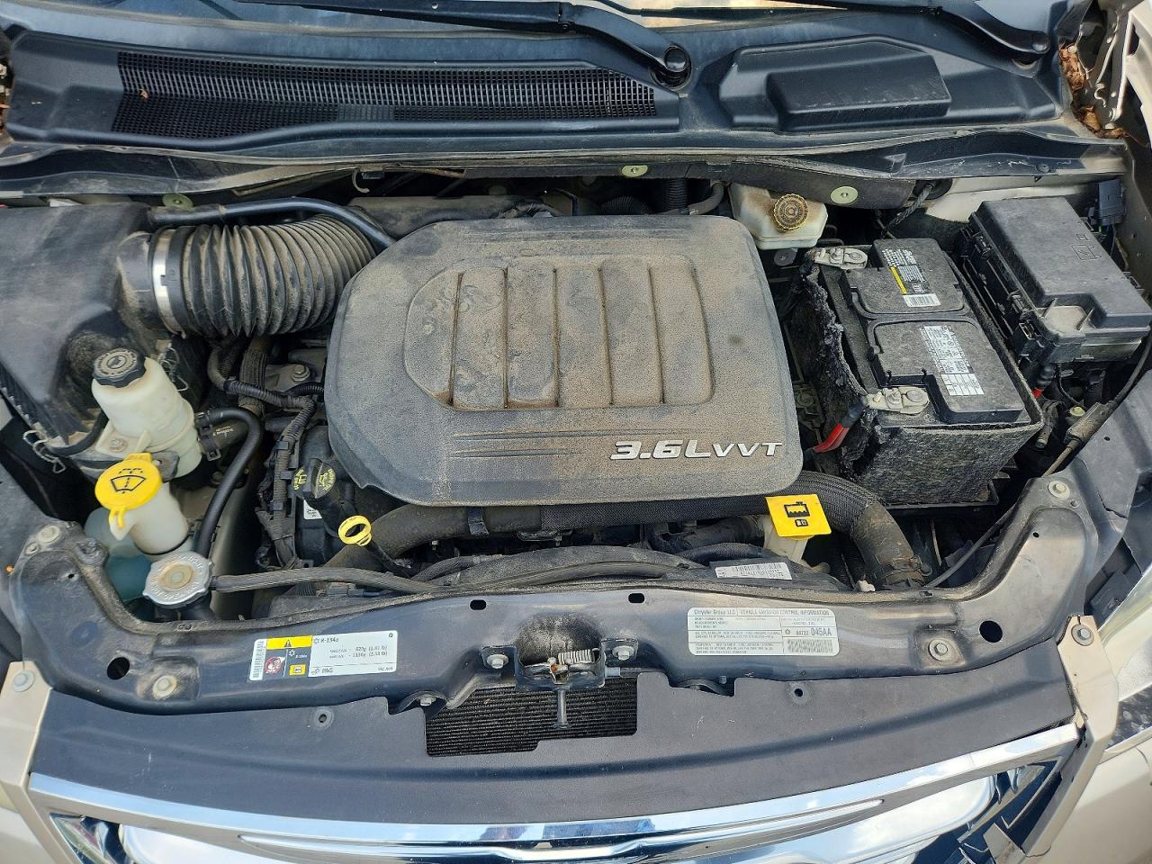 2013 Chrysler Town & Country Touring Желто-коричневый vin: 2C4RC1BG5DR708691