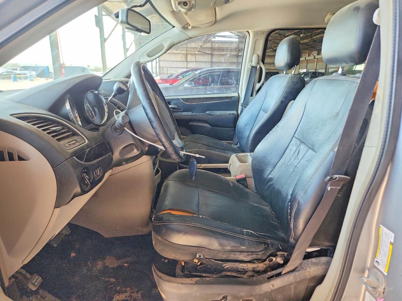 2013 Chrysler Town & Country Touring Серебряный vin: 2C4RC1BG5DR744719
