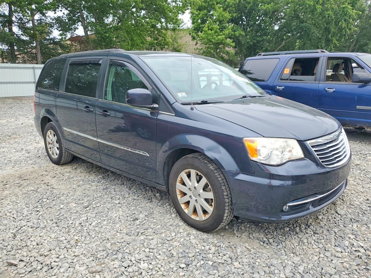2013 Chrysler Town & Country Touring Blue vin: 2C4RC1BG5DR747636