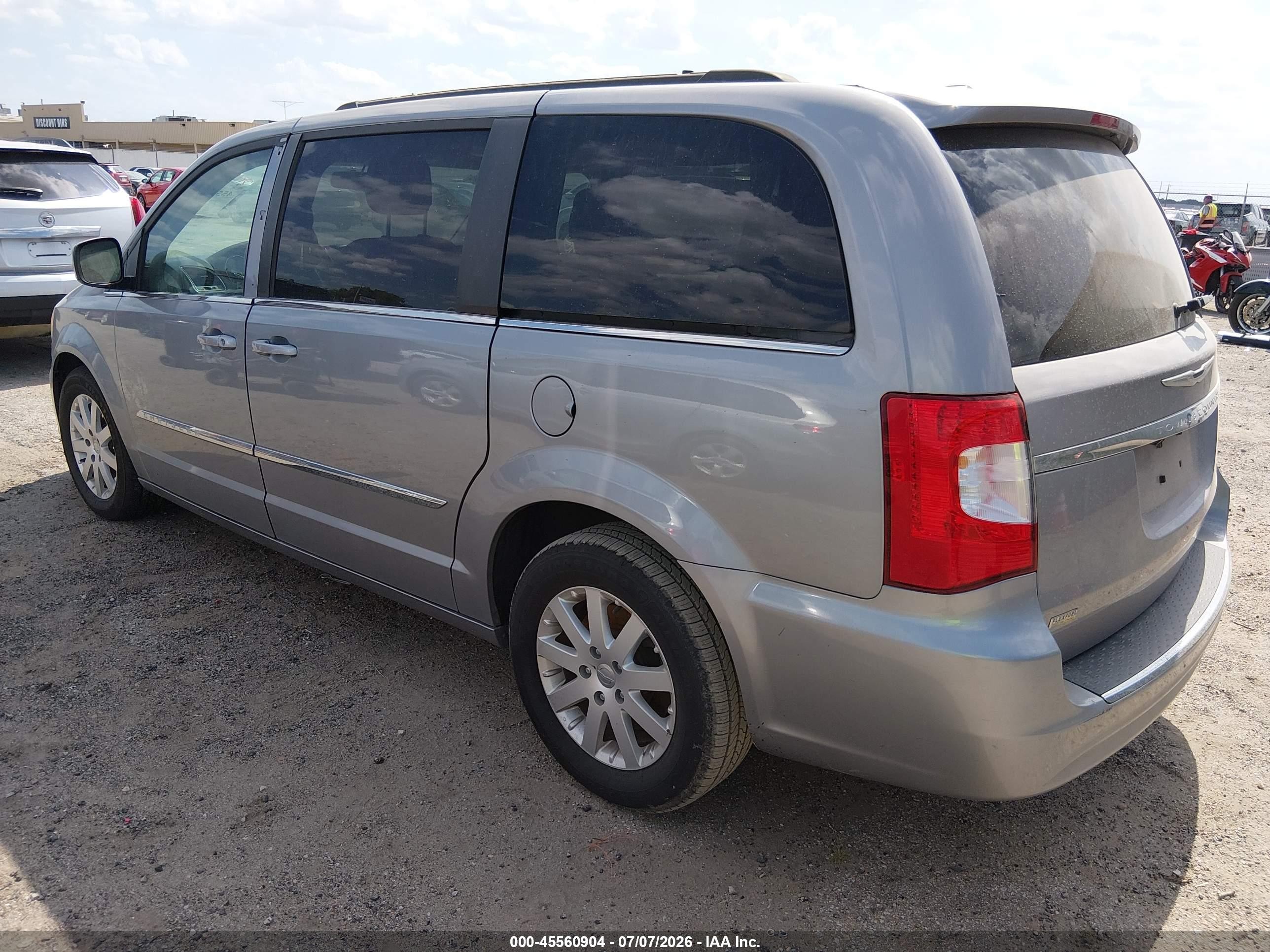 2013 Chrysler Town & Country Touring Silver vin: 2C4RC1BG5DR793659