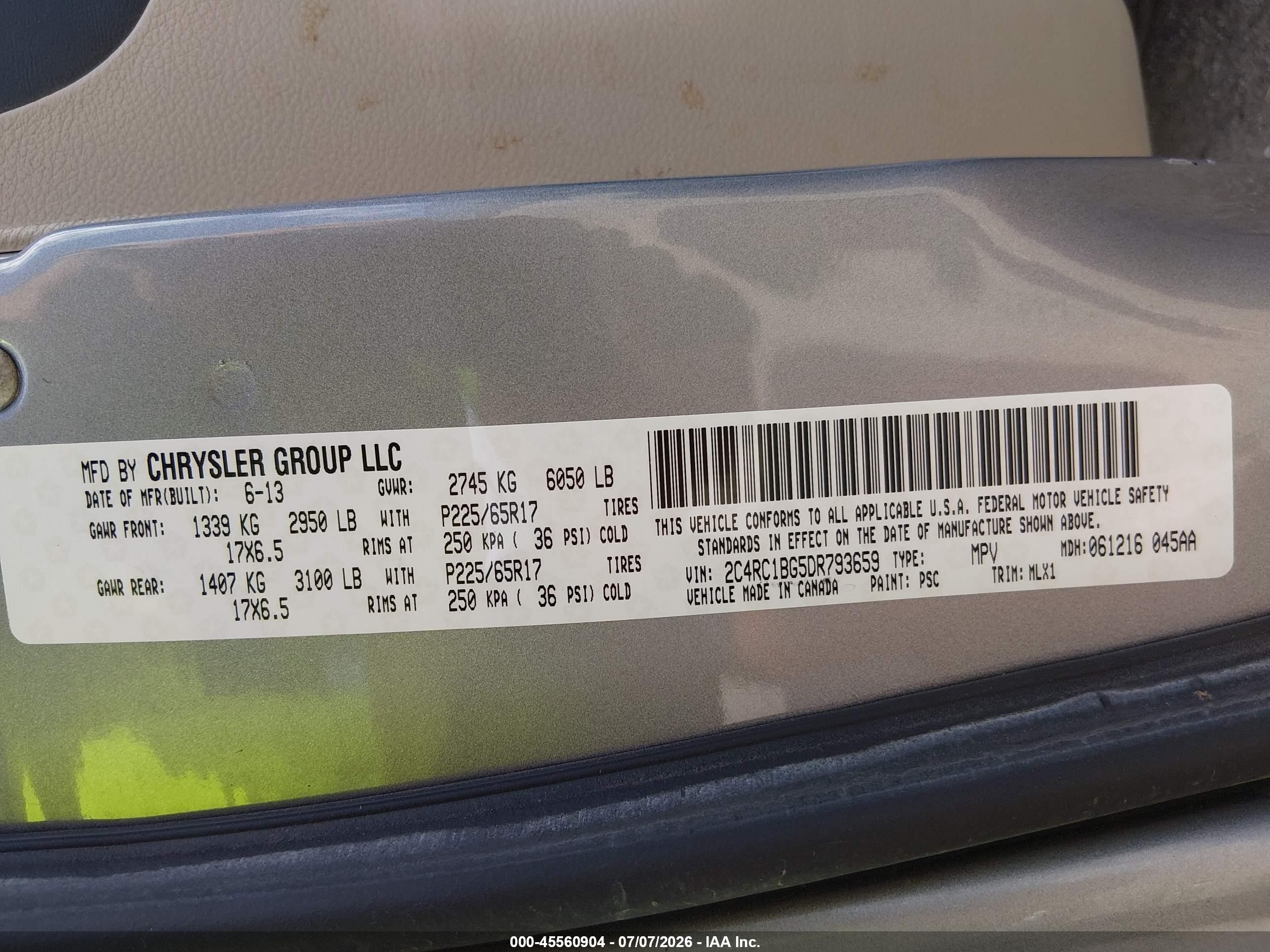 2013 Chrysler Town & Country Touring Silver vin: 2C4RC1BG5DR793659