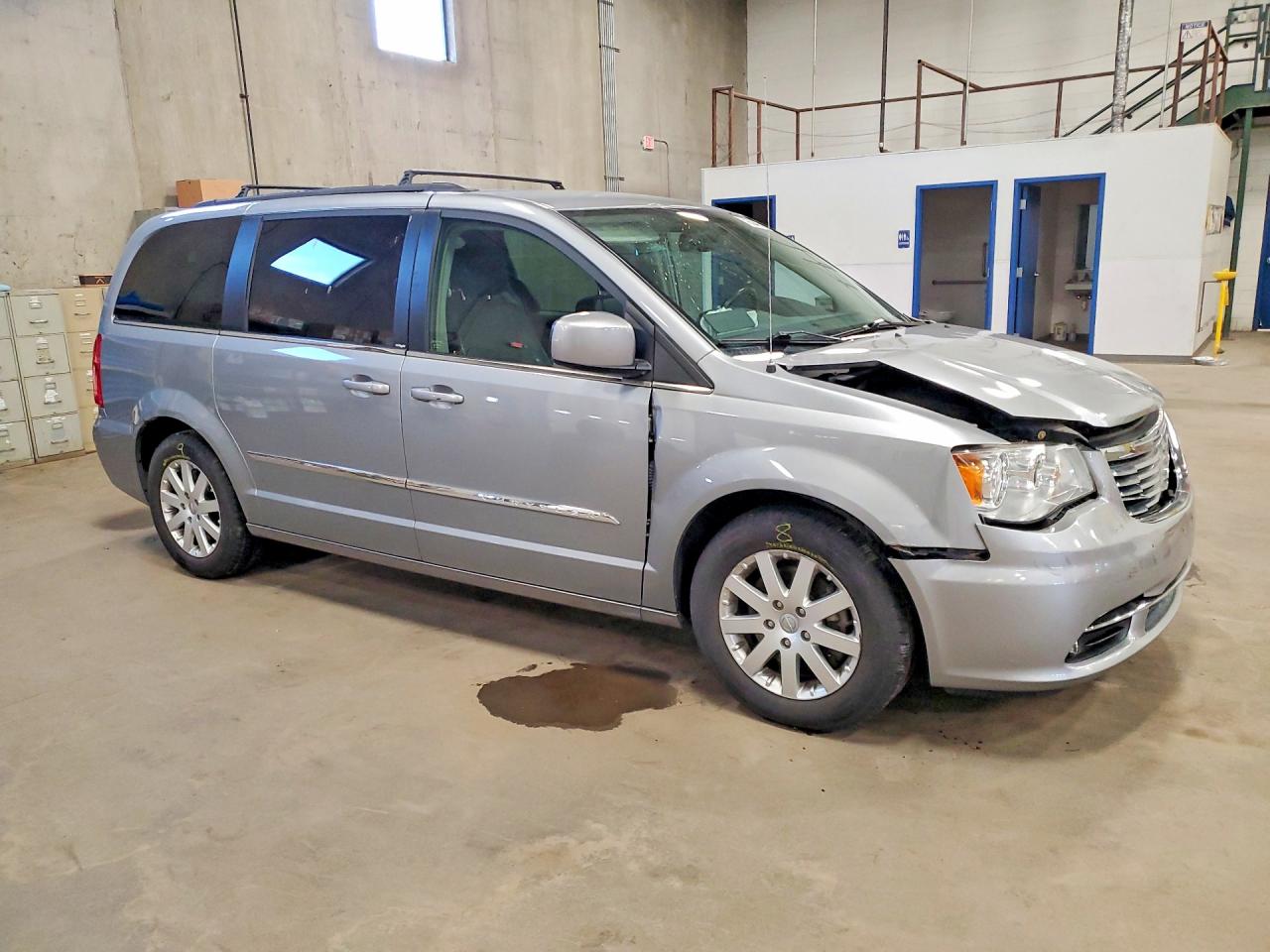 2013 Chrysler Town & Country Touring Silver vin: 2C4RC1BG5DR802571